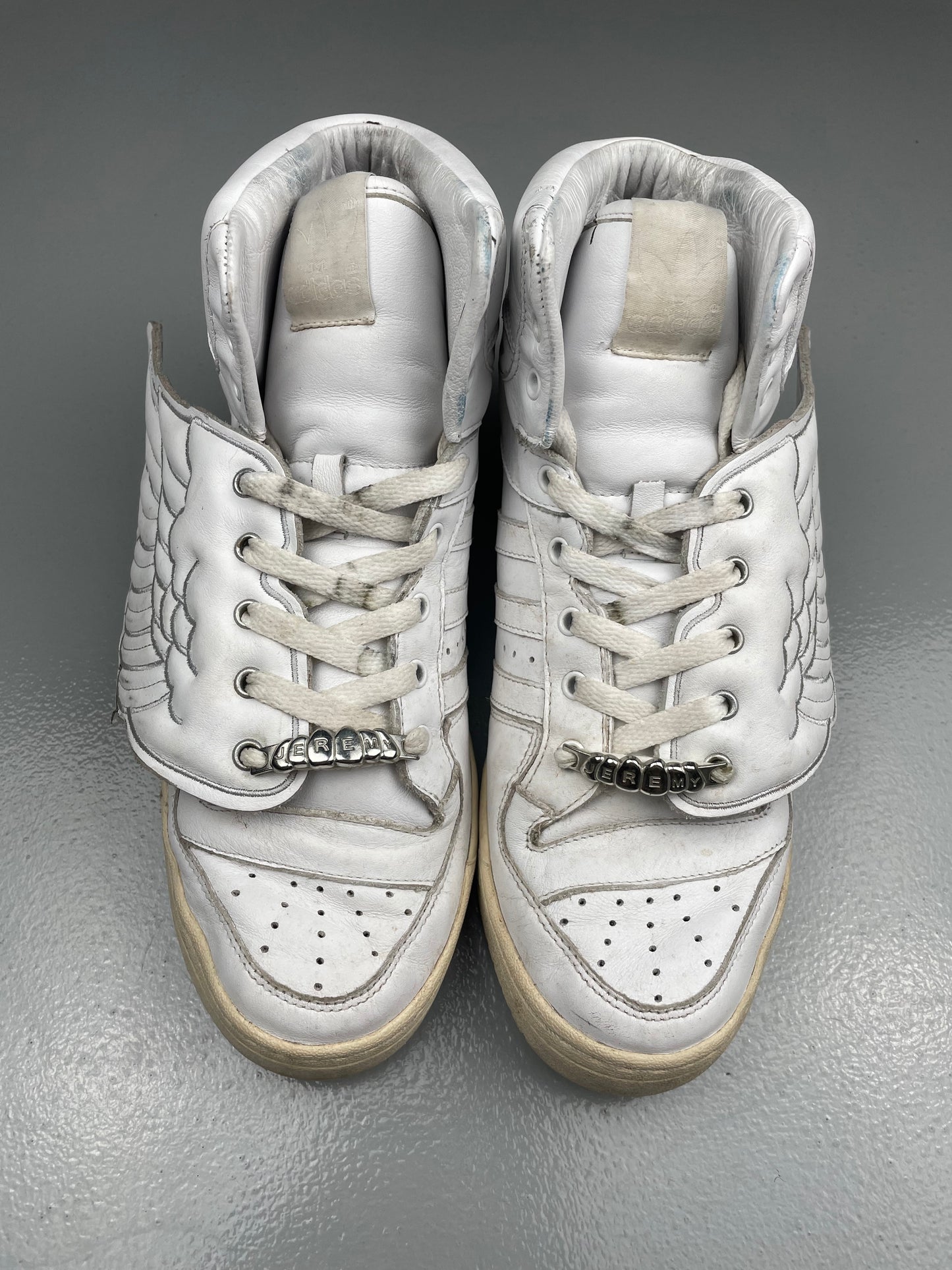 adidas Originals by Jeremy Scott S/S 2009 JS Wings 1.0 (white/silver) - size 44 2/3