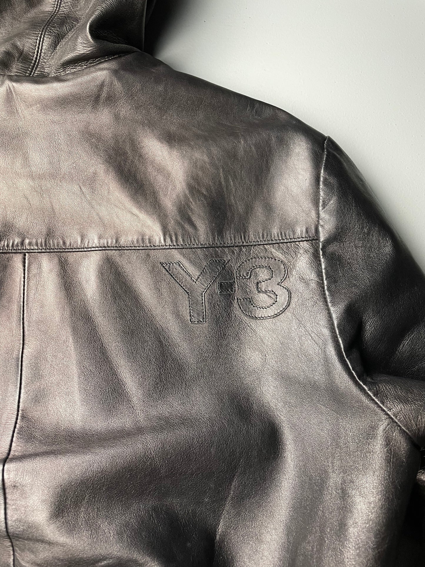 Y-3 A/W 2005 men's hooded leather bomber jacket - size M