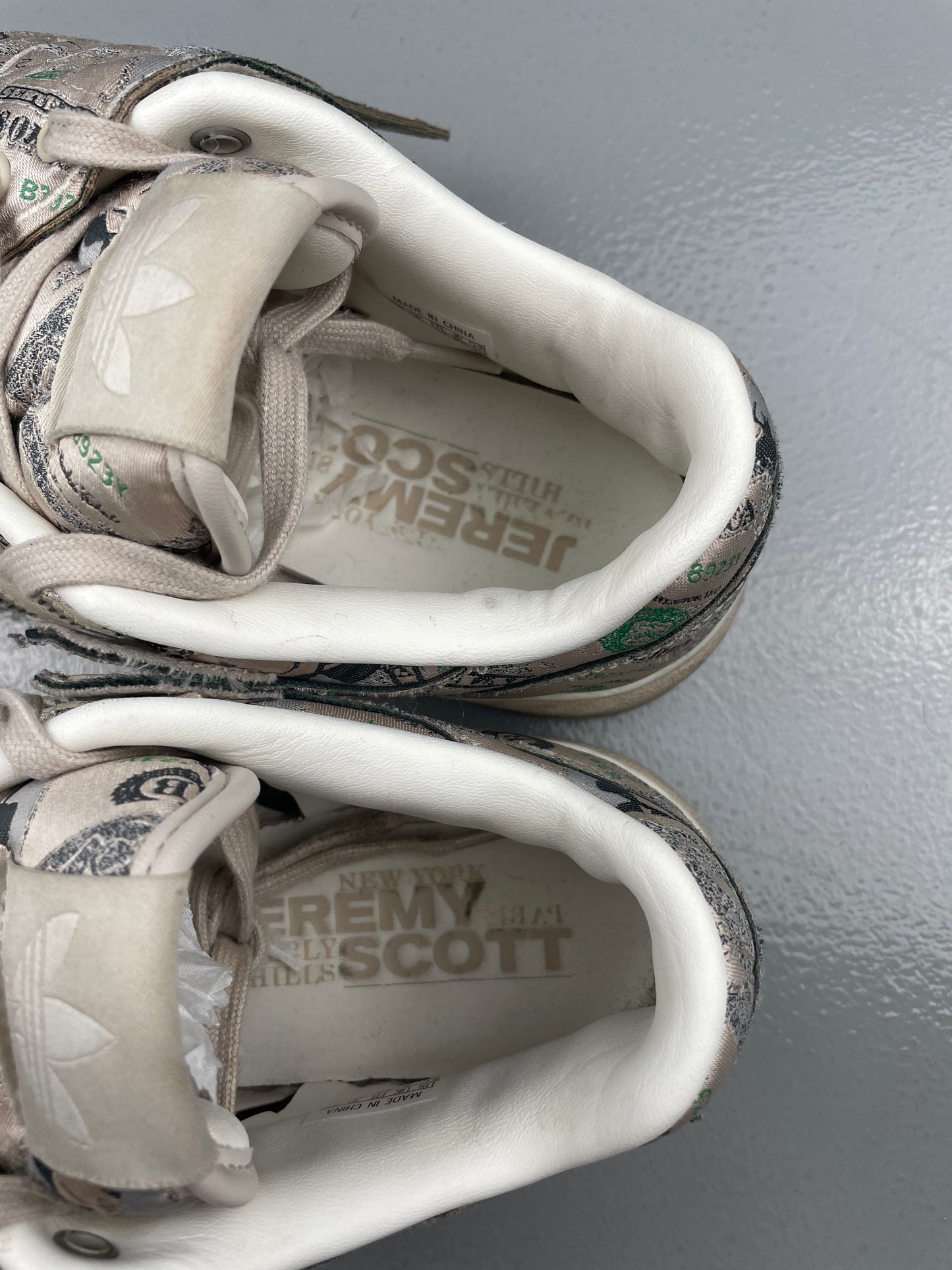 adidas Originals by Jeremy Scott 2021 JS Forum Money Lo - size 38
