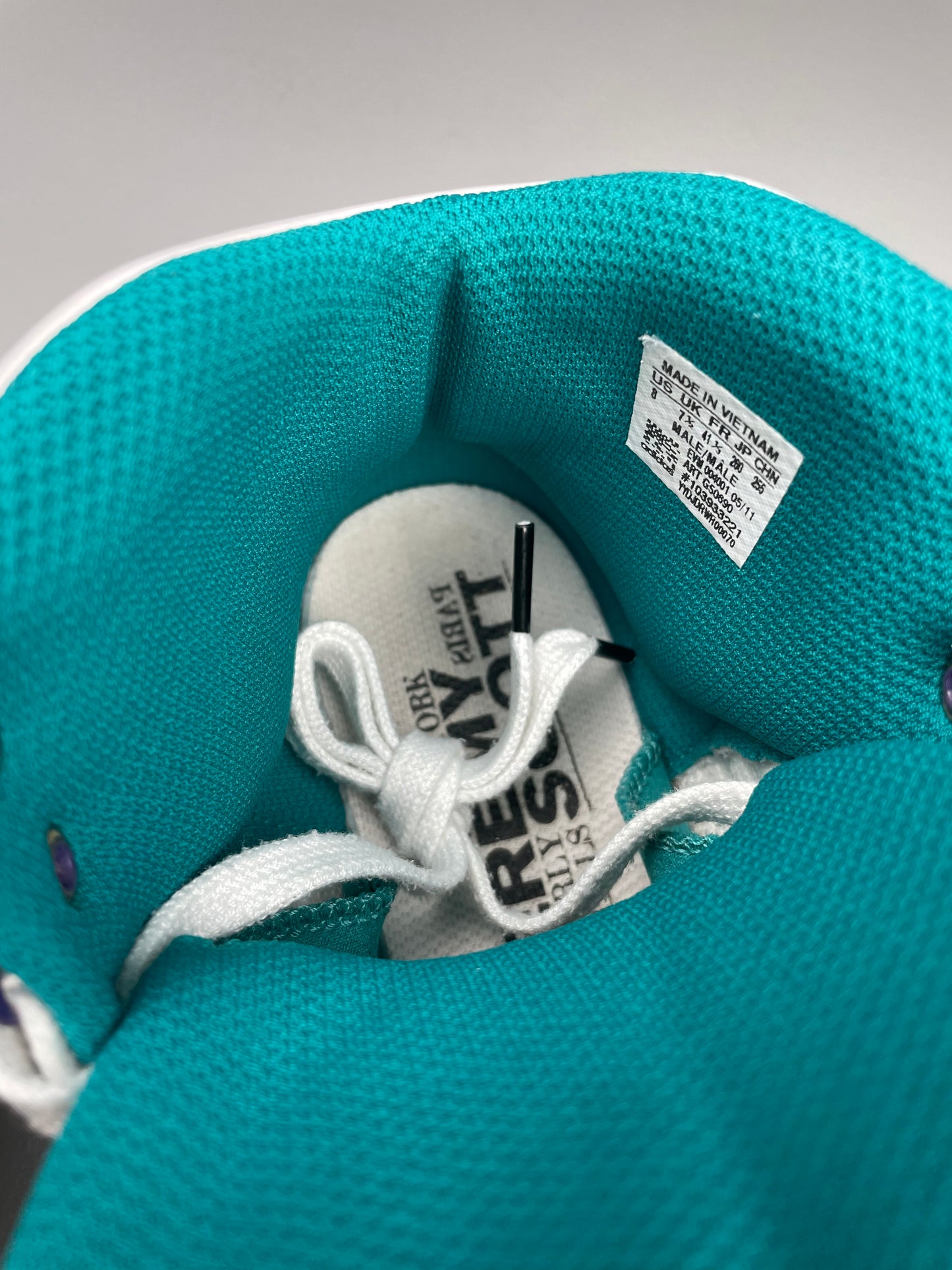 adidas Originals by Jeremy Scott A/W 2011 JS Bones "OG" - size 41 1/3