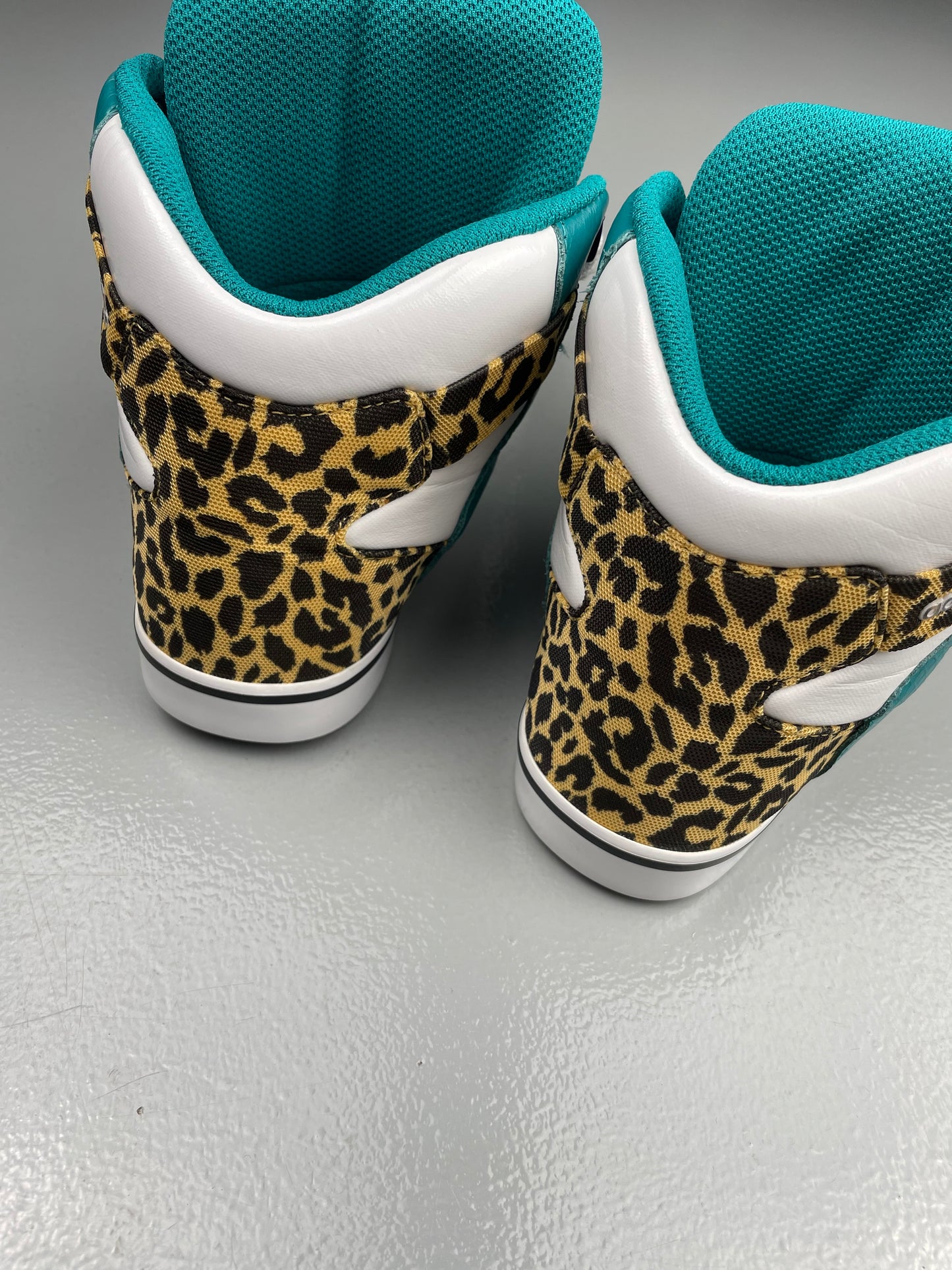 adidas Originals by Jeremy Scott A/W 2011 JS Bones "OG" - size 41 1/3
