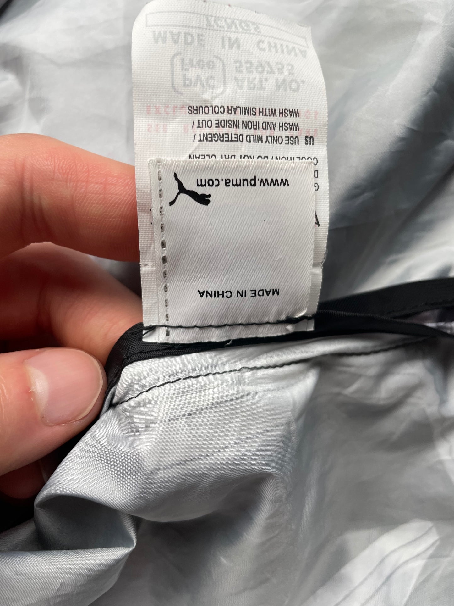 sample Puma Urban Mobility by Hussein Chalayan men's poncho windbreaker - size M