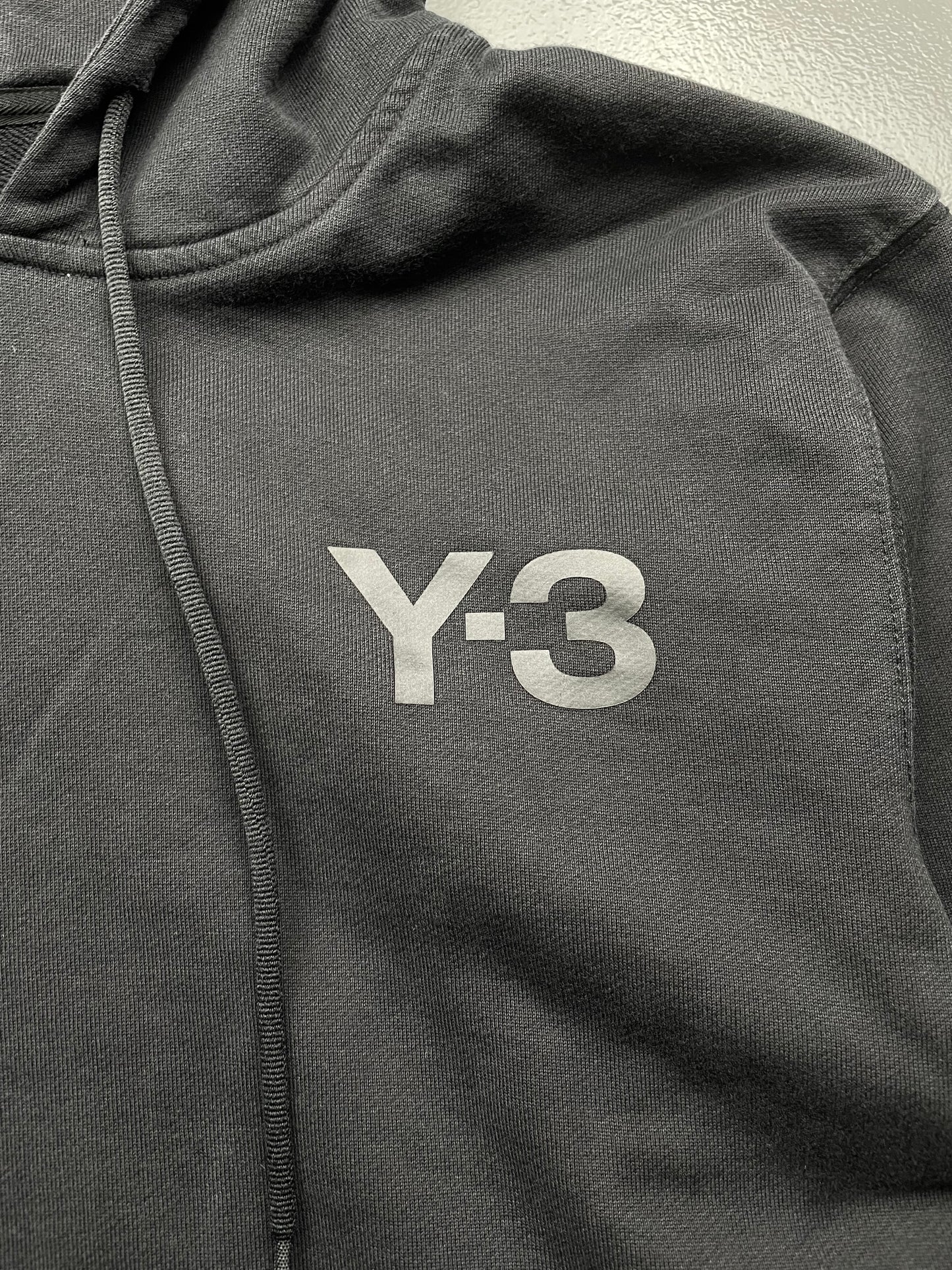 Y-3 A/W 2018 men's classic hoodie - size L
