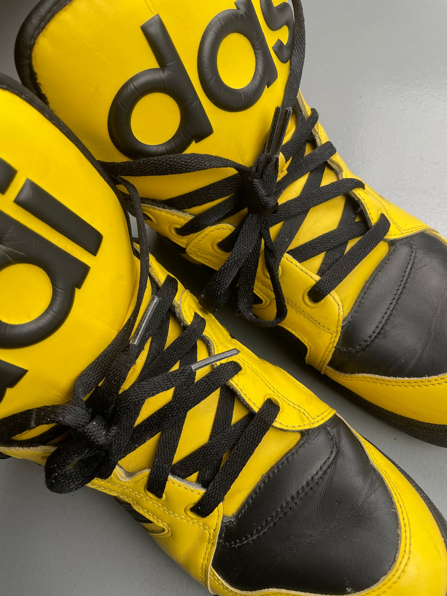 adidas Originals by Jeremy Scott S/S 2012 JS Instinct Hi (black/yellow) - size 45 1/3