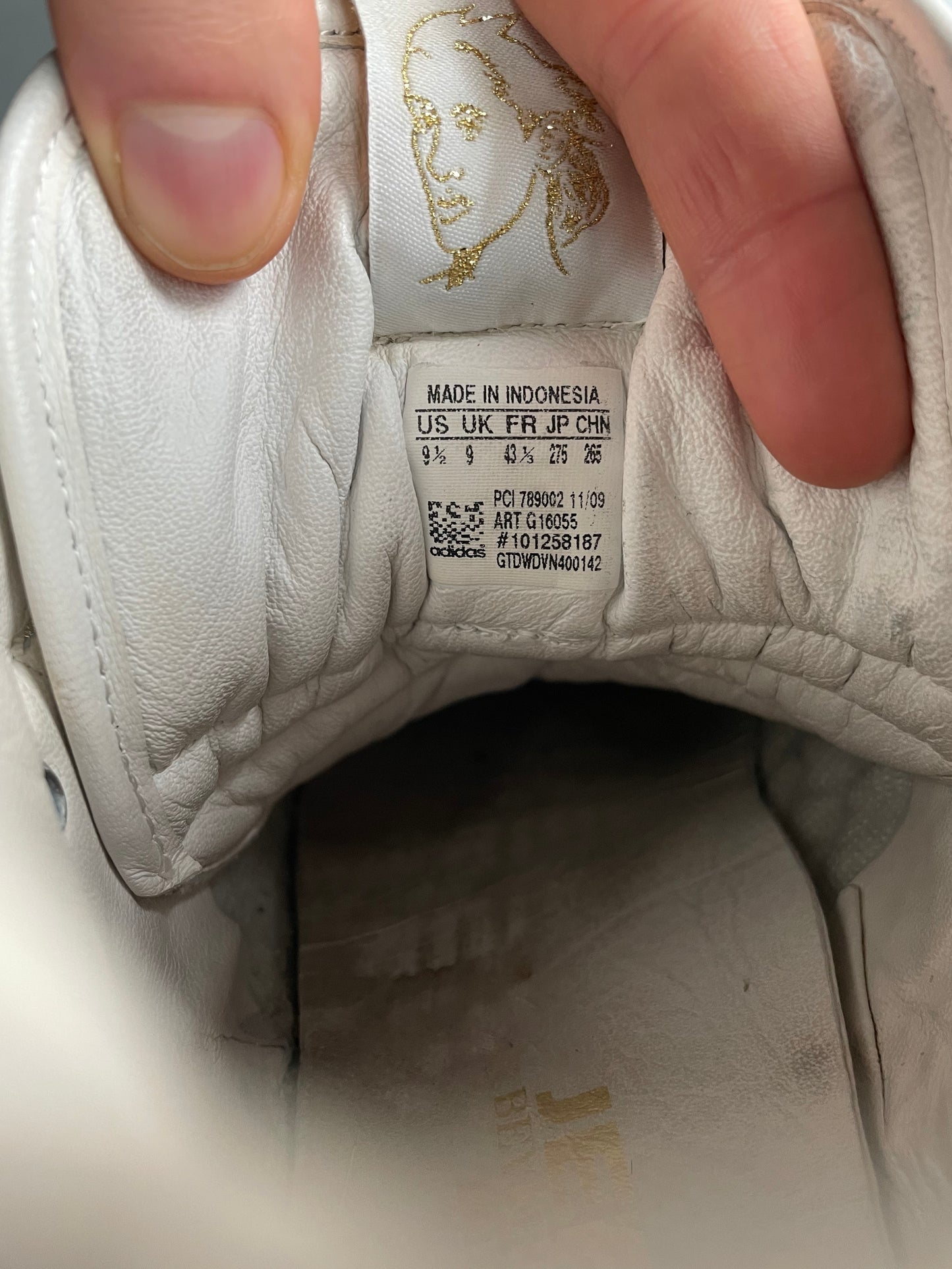 adidas Originals by Jeremy Scott S/S 2010 JS Wings (White/Gold) - size 43 1/3