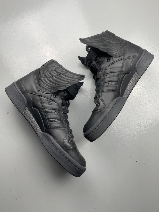 adidas Originals by Jeremy Scott 2022 JS Wings 4.0 (black) - size 48 2/3