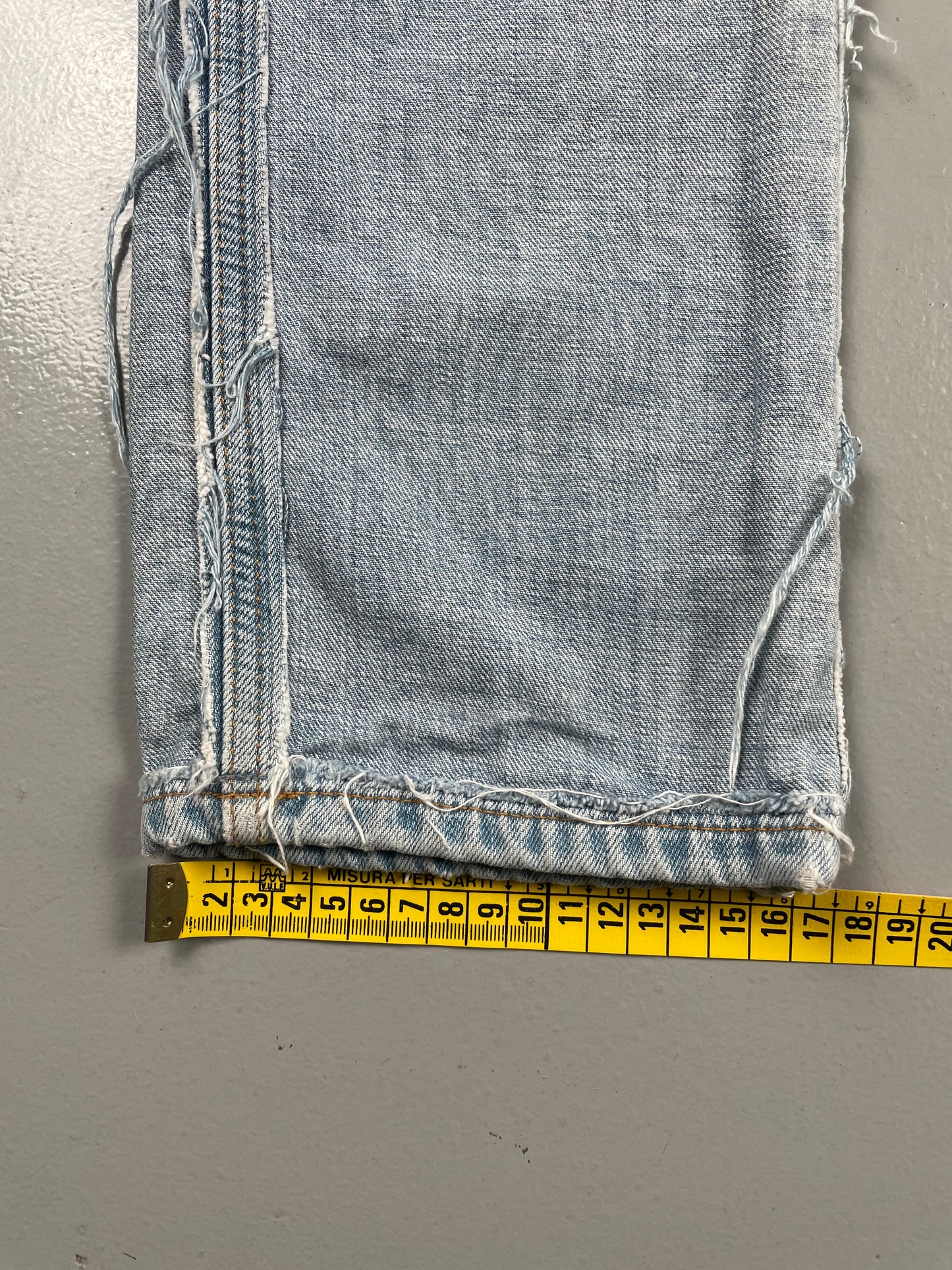 2012 H&M X Maison Martin Margiela SS05 reversed-denim jeans - size 32