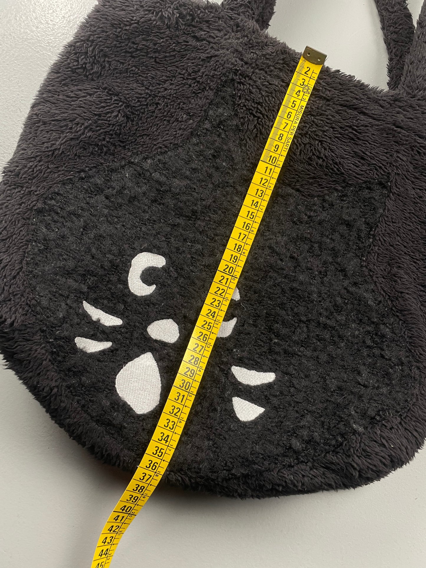 Né-net Nya cat fluffy handbag