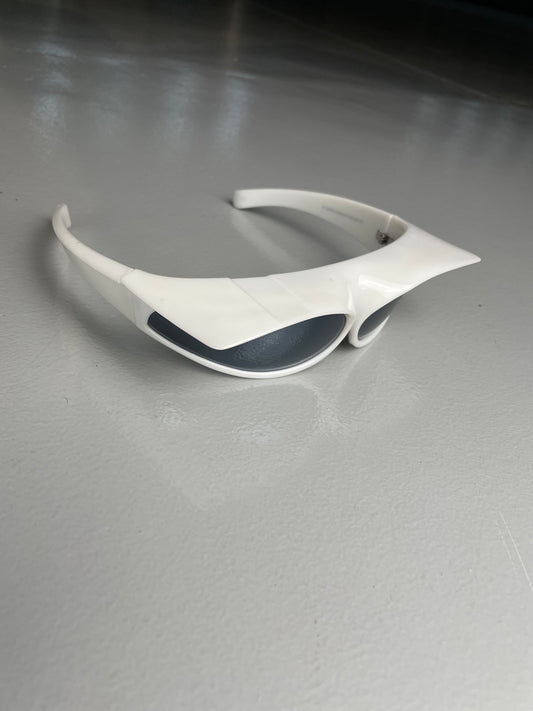 Linda Farrow X Jeremy Scott Sunviser (Ivory/Dark Grey)