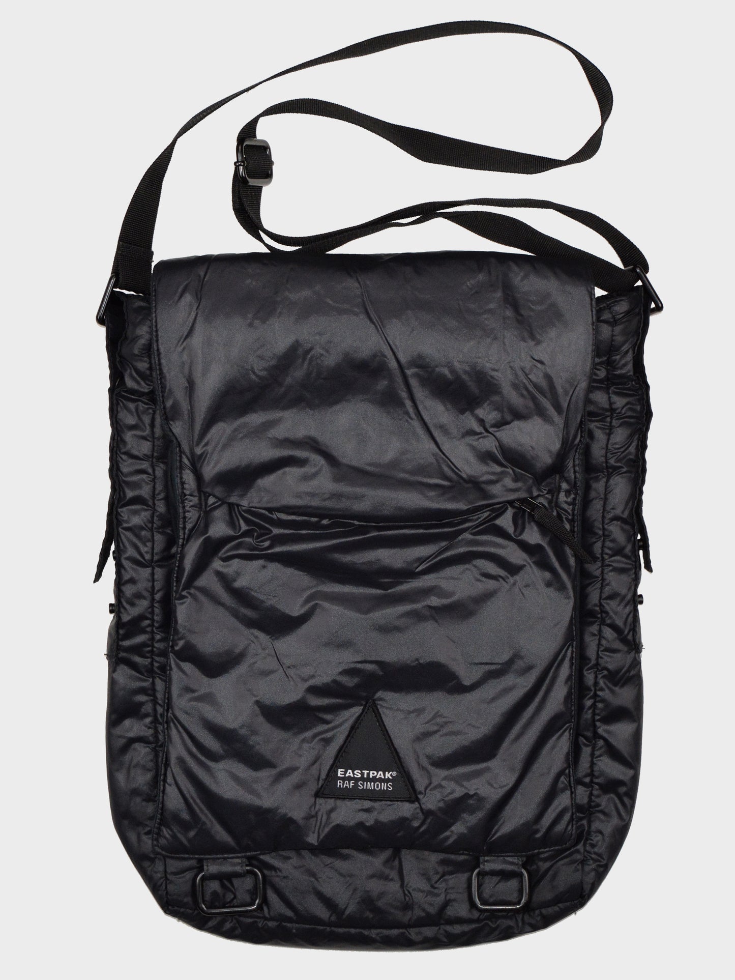 Eastpak X Raf Simons - A/W 2008 - Flapbag (Quilted Black)