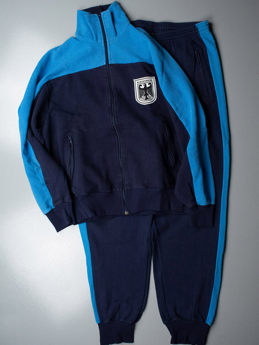 vintage German Army tracksuit - size 50