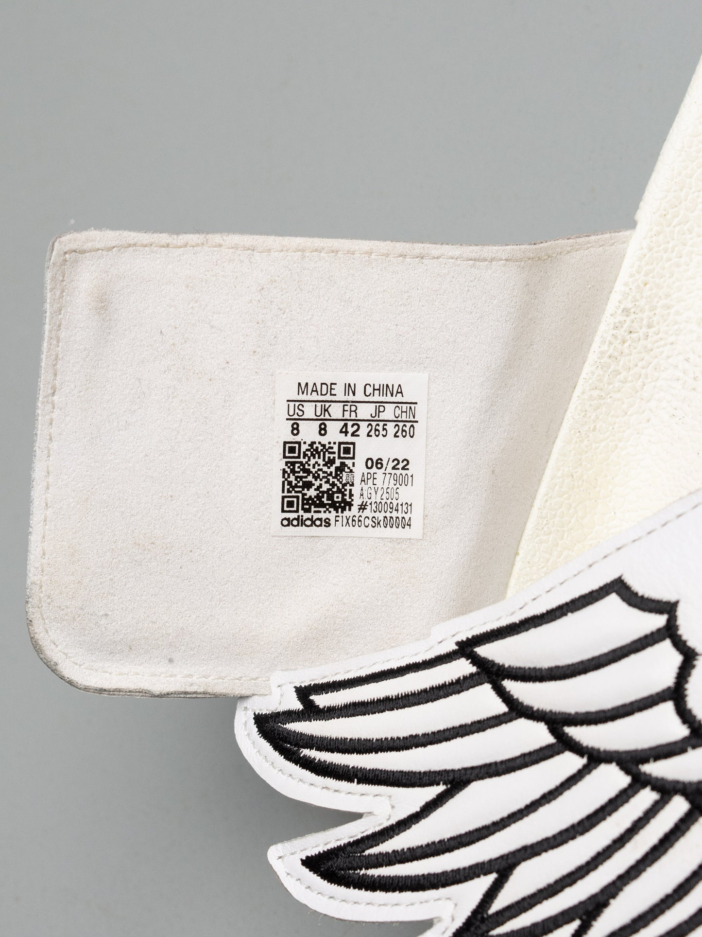 adidas Originals X Jeremy Scott 2022 Monogram Adilette Wings - size 42