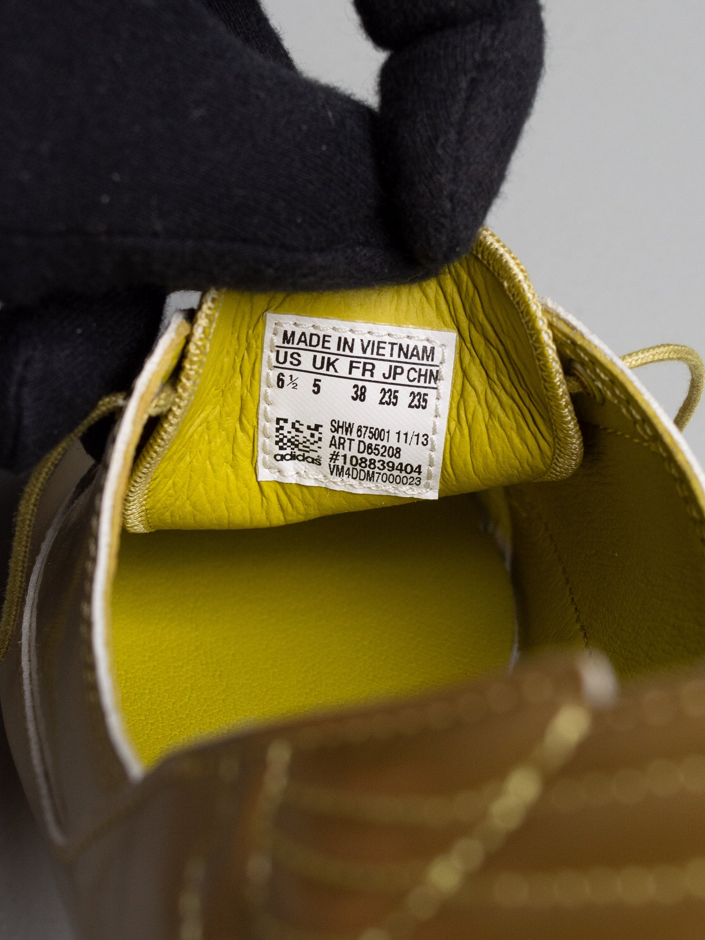 adidas Originals by Jeremy Scott S/S 2014 JS Wings Easy Five Gold - size 38