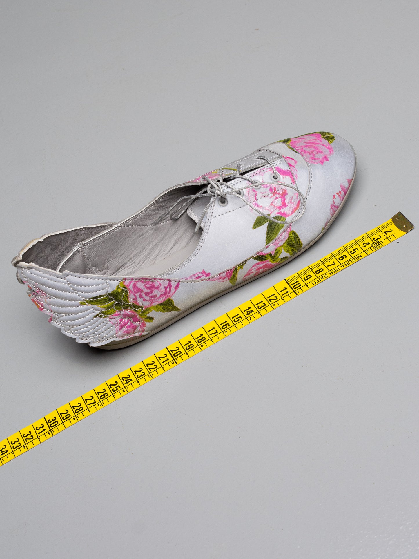 adidas Originals by Jeremy Scott S/S 2015 JS Wings Easy Five Floral - size 38 2/3