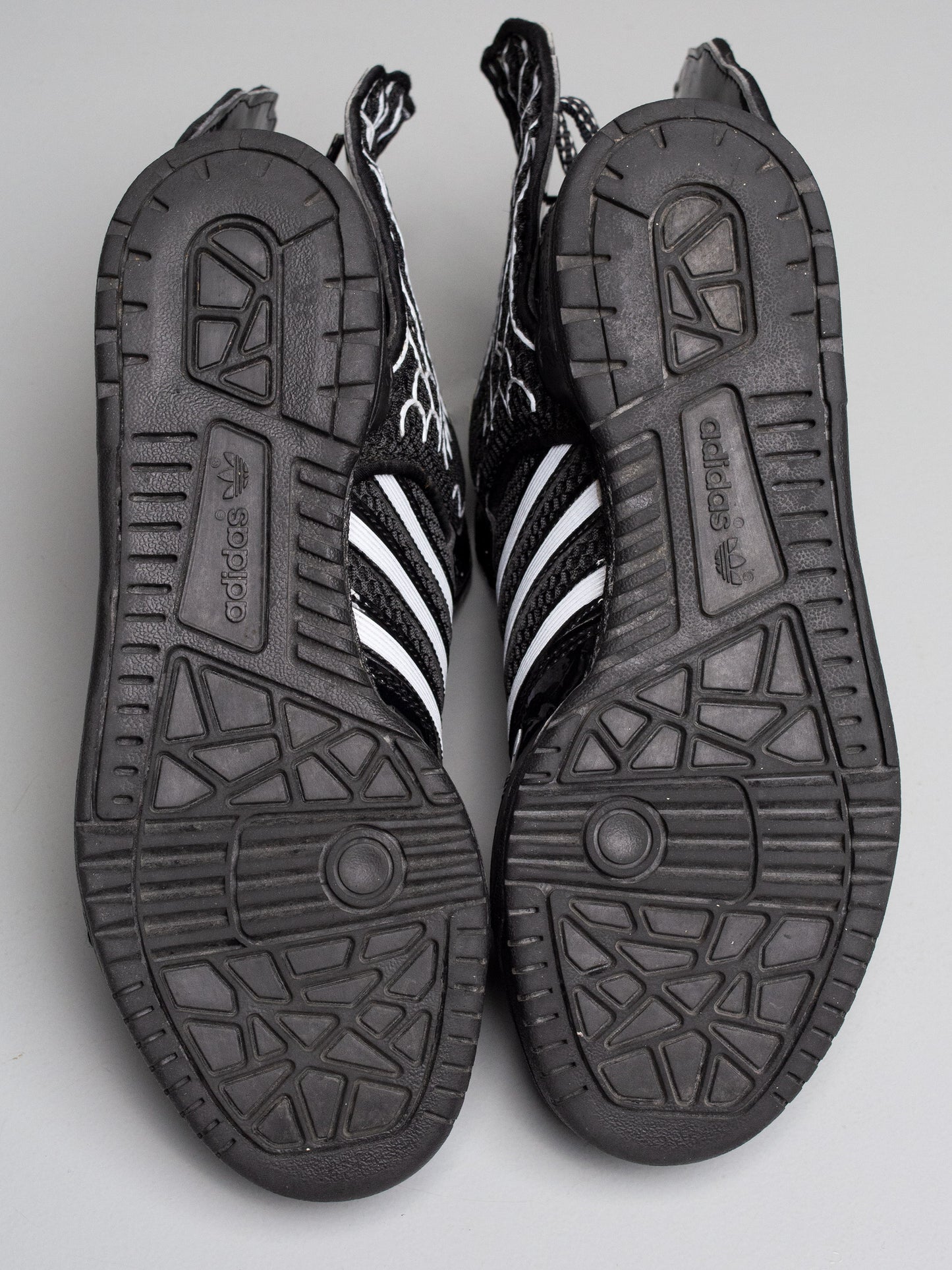 adidas Originals by Jeremy Scott 2015 JS Wings 2.0 Mesh (black) - size 39 1/3
