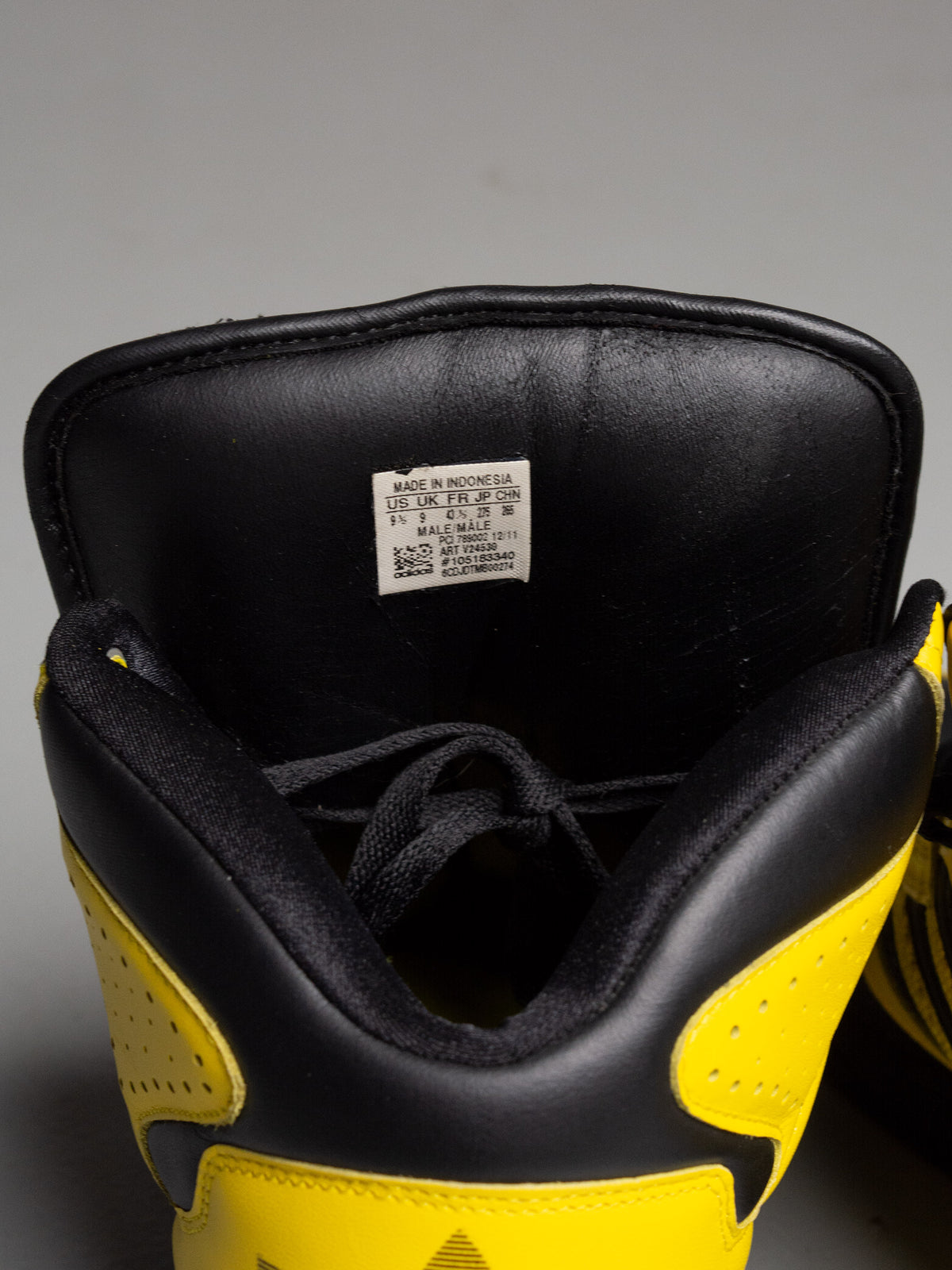 adidas Originals by Jeremy Scott S/S 2012 JS Instinct Hi (black/yellow) - size 43 1/3