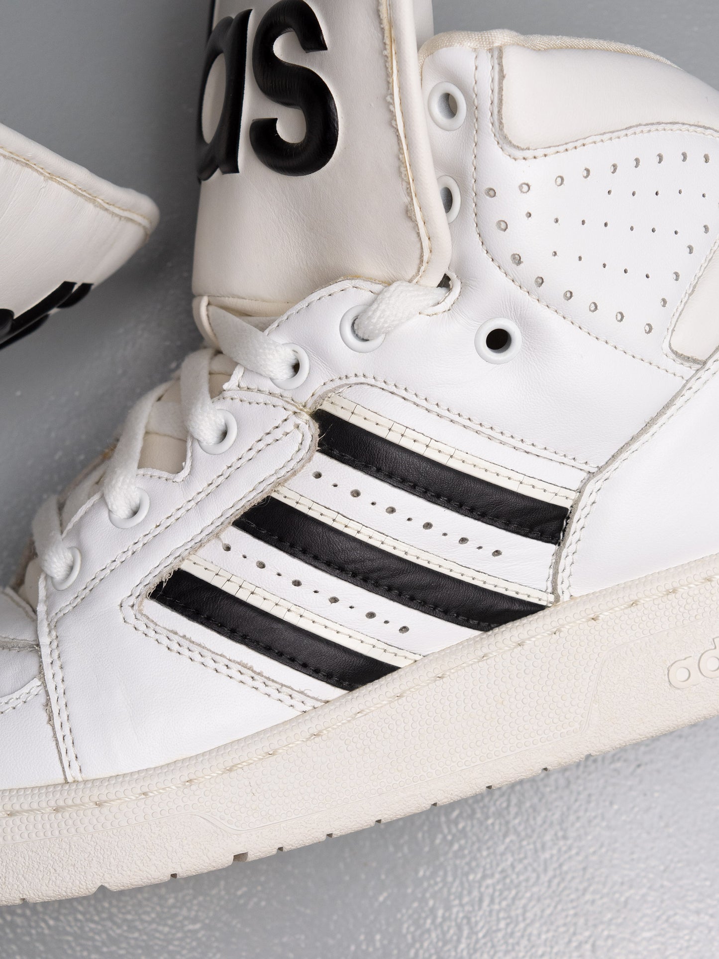 adidas Originals by Jeremy Scott S/S 2012 JS Instinct Hi (white) - size 44 2/3
