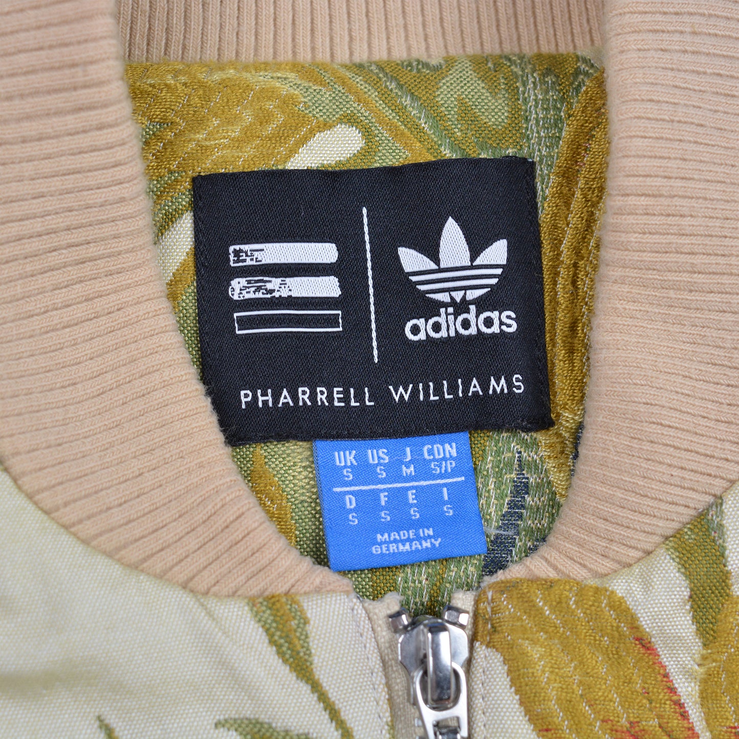 adidas Originals X Pharrell Williams - S/S 2015 - Jacquard Track Top - size S - [1/200]