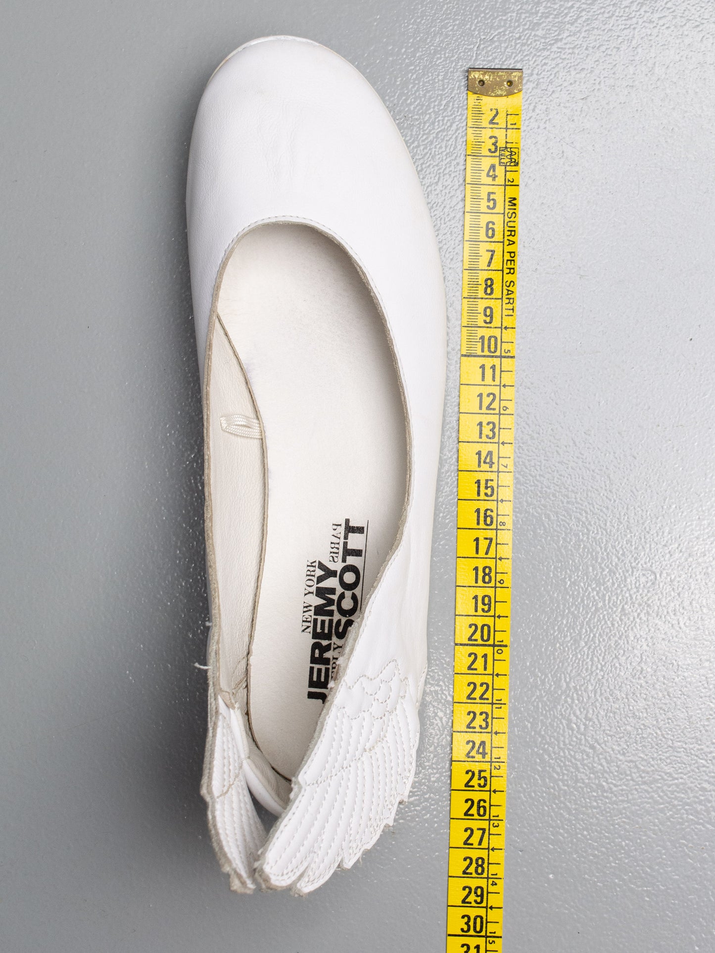 adidas Originals by Jeremy Scott S/S 2011 JS Wings Ballerinas (white) - size 39 1/3