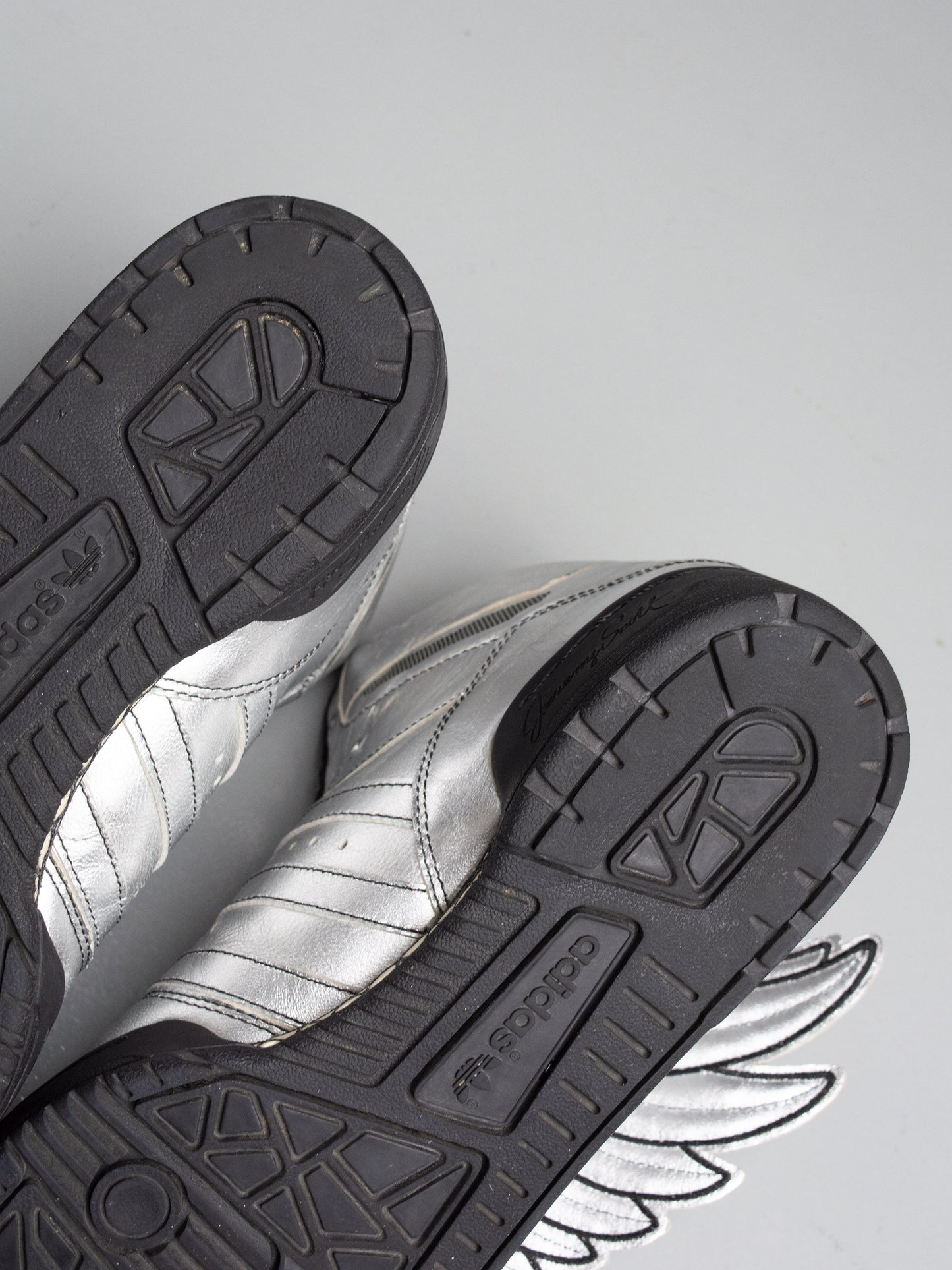 adidas Originals by Jeremy Scott A/W 2009 JS Wings (Metallic Silver/Black) - size 42