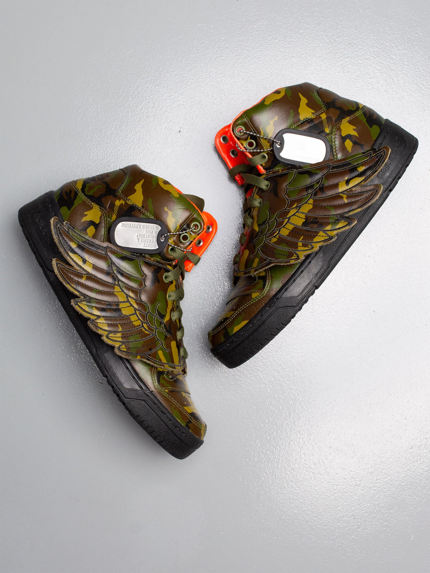 adidas Originals by Jeremy Scott A/W 2011 JS Wings Camo - size 41 1/3