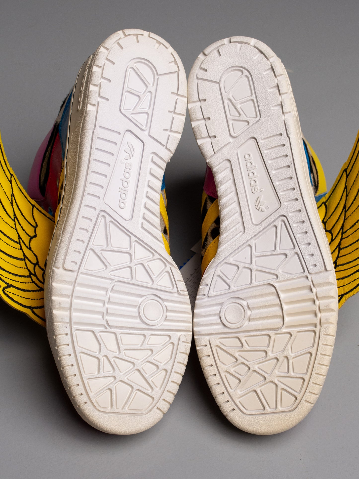 adidas Originals by Jeremy Scott X 2NE1 S/S 2012 JS Wings - size 41 1/3