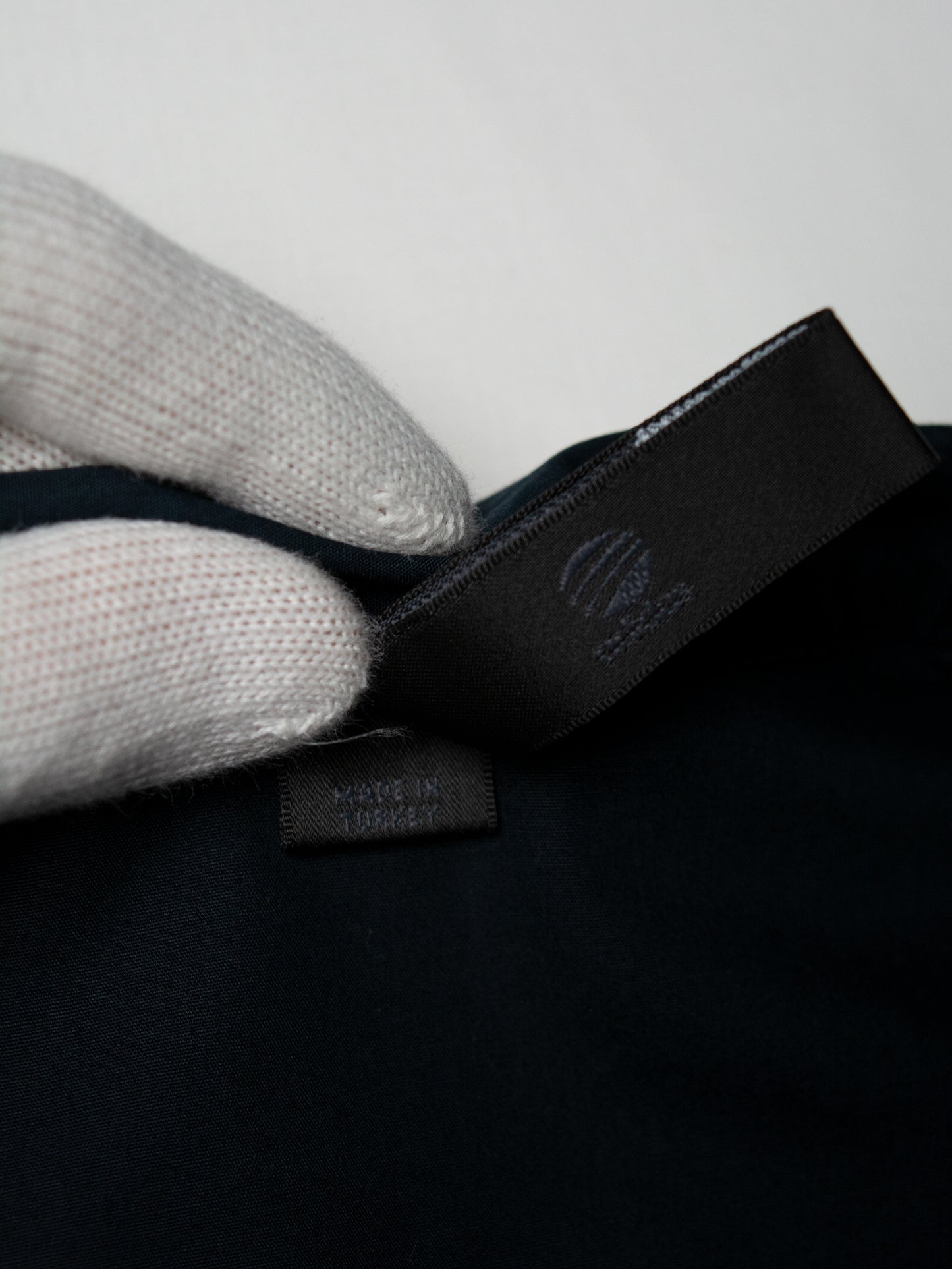 Y-3 - A/W 2006 - zip-up shirt with hidden side pockets (navy) - men's size M