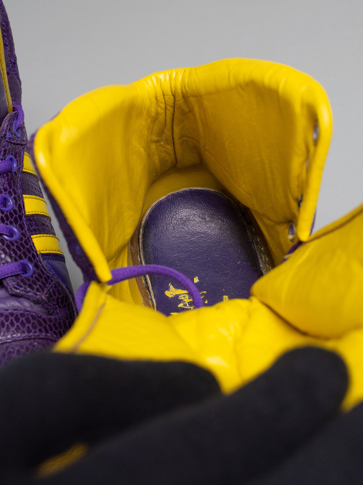 adidas Originals by Jeremy Scott S/S 2009 JS Logo (purple/yellow) - size 41 1/3