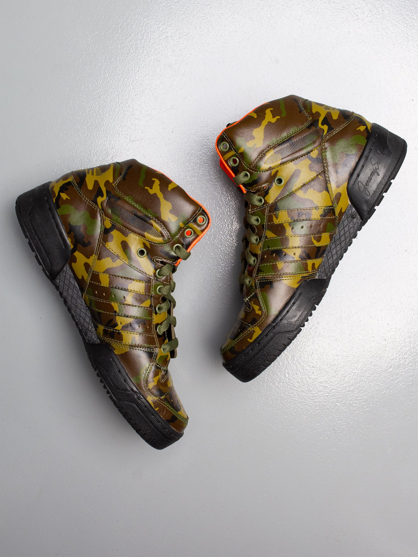 adidas Originals by Jeremy Scott A/W 2011 JS Wings Camo - size 41 1/3