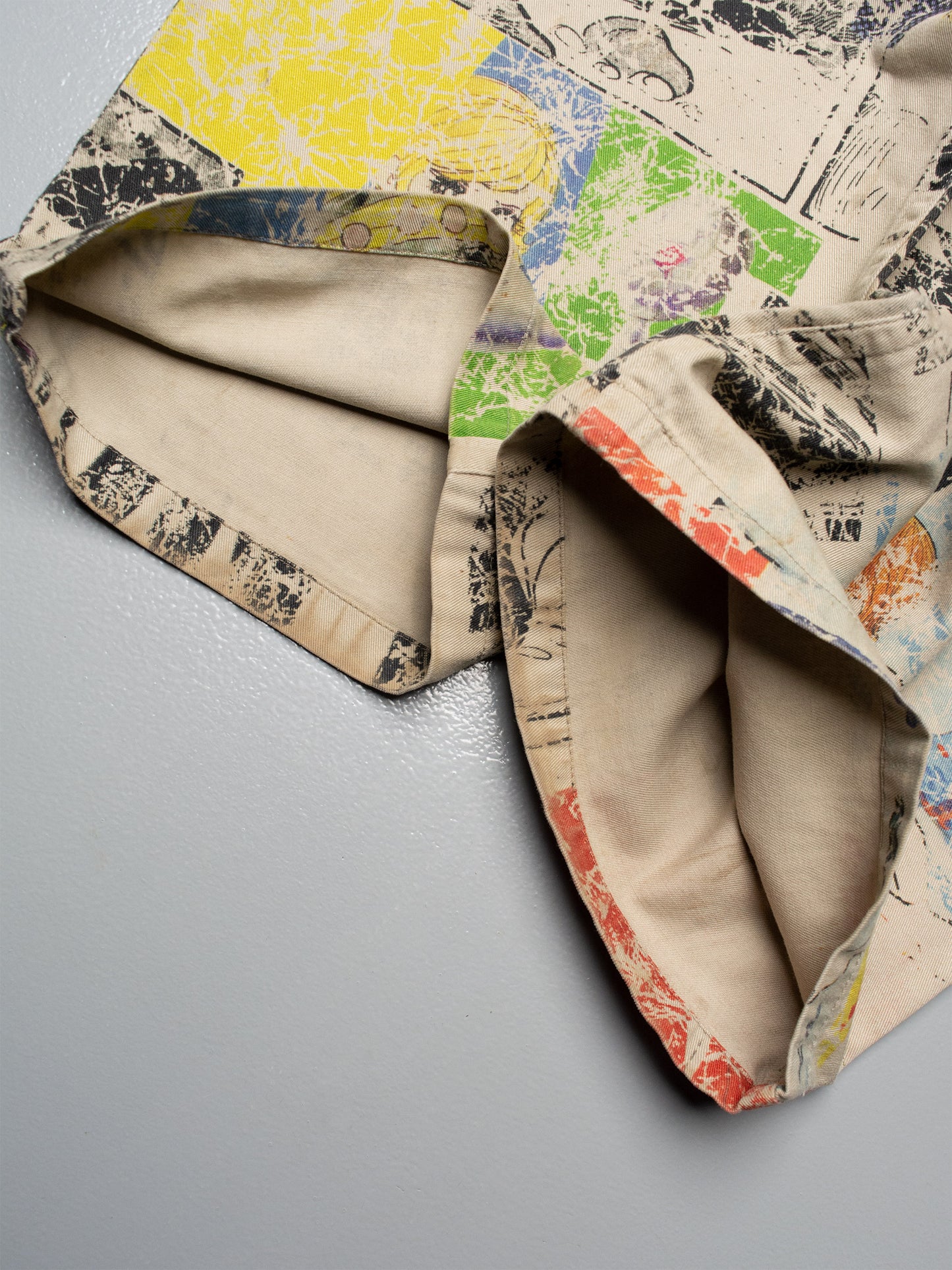 Y's - S/S 2013 - manga print pants - size 3