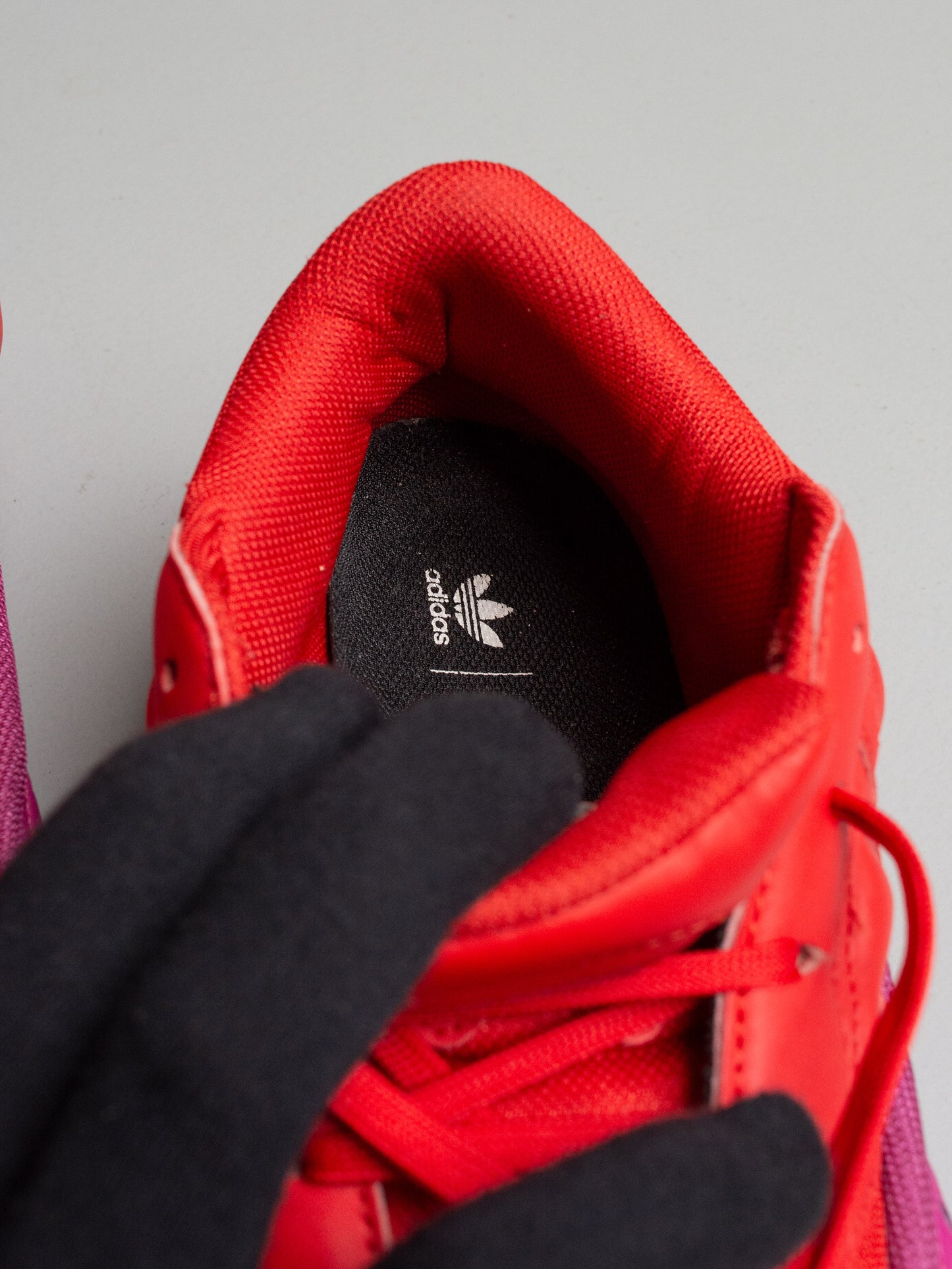 adidas X Raf Simons A/W 2018 RS Ozweego (red/purple) - size 44 2/3