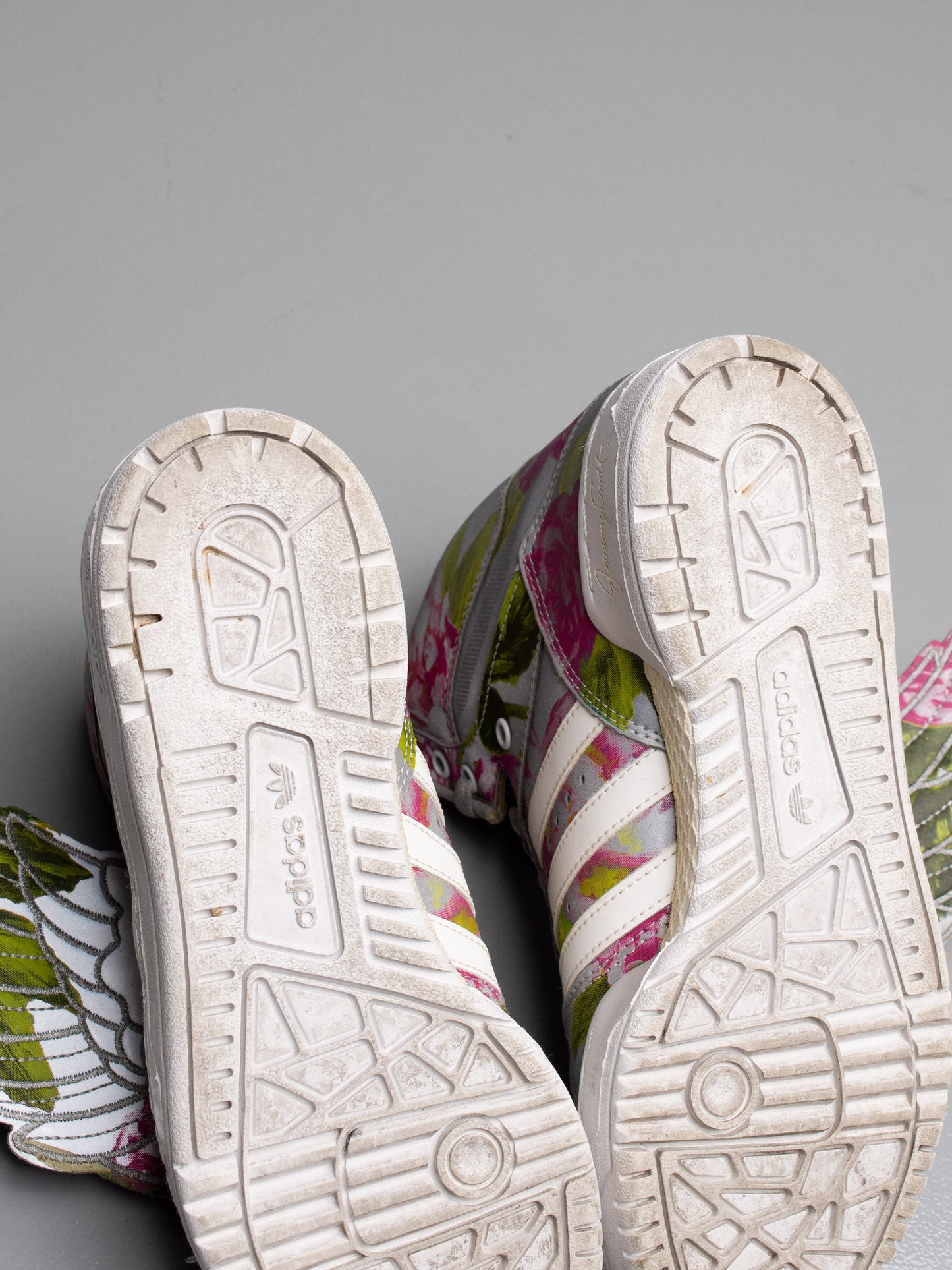 adidas Originals by Jeremy Scott S/S 2015 JS Wings Floral - size 37 1/3