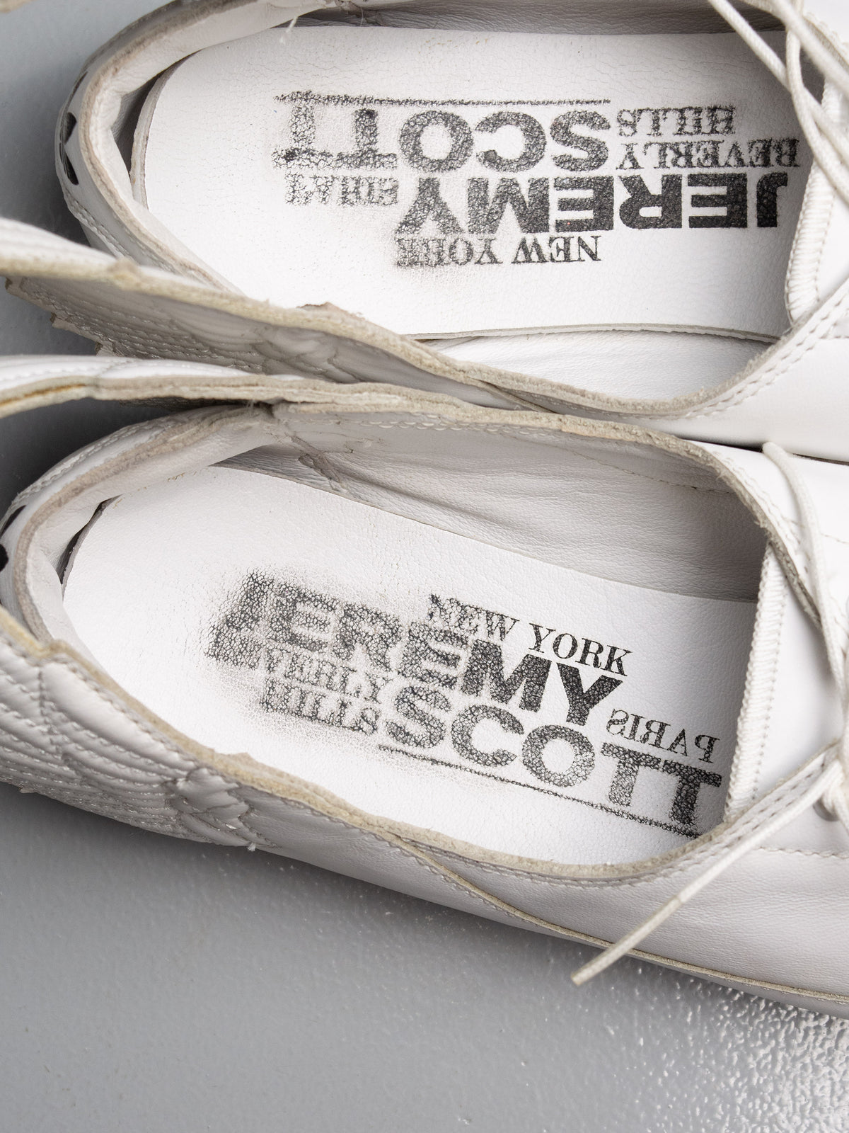 adidas Originals by Jeremy Scott S/S 2013 JS Wings Easy Five (white) - size 38