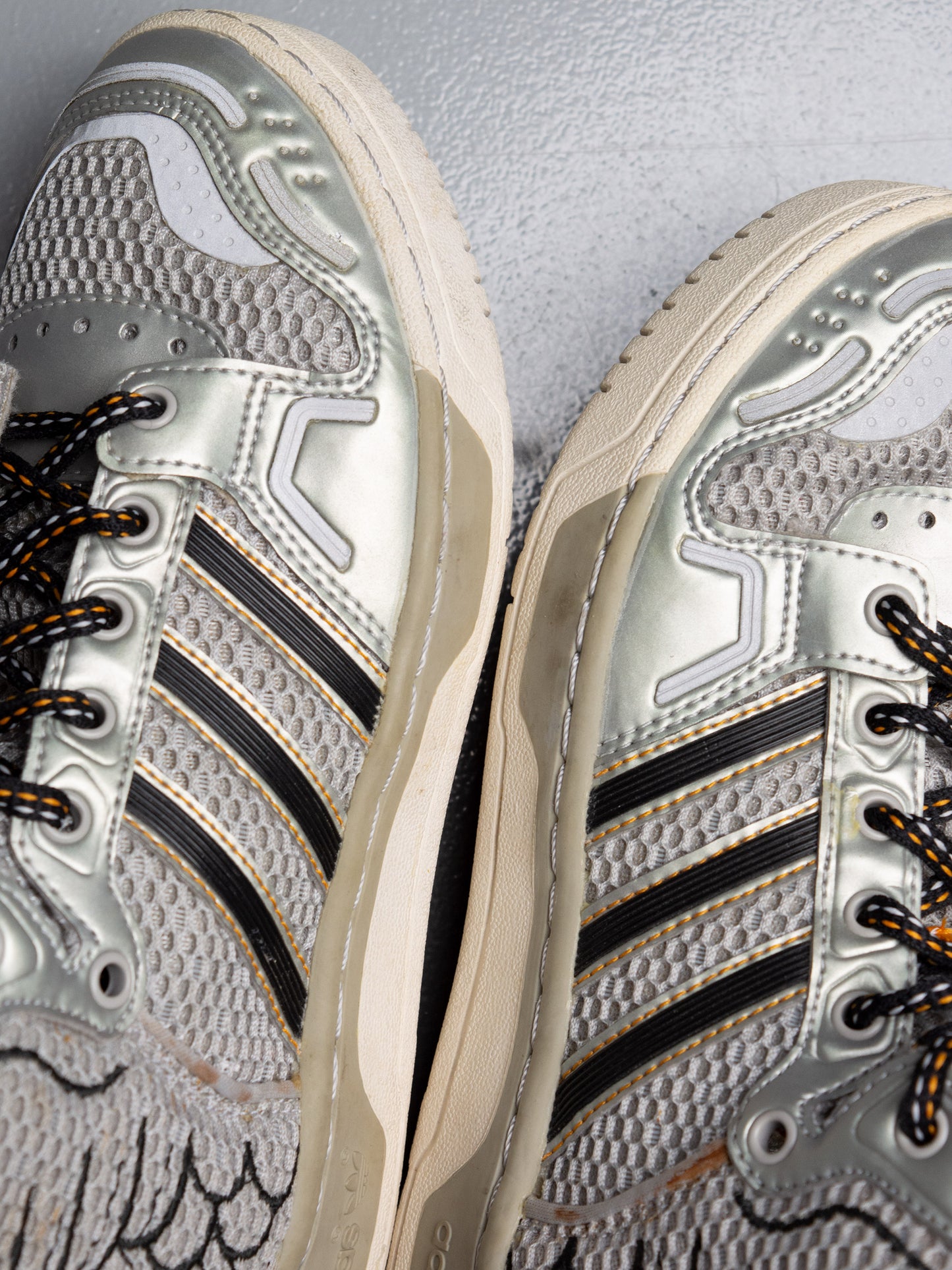adidas Originals by Jeremy Scott A/W 2012 JS Wings "Mesh" (Metallic Silver) - size 37 1/3