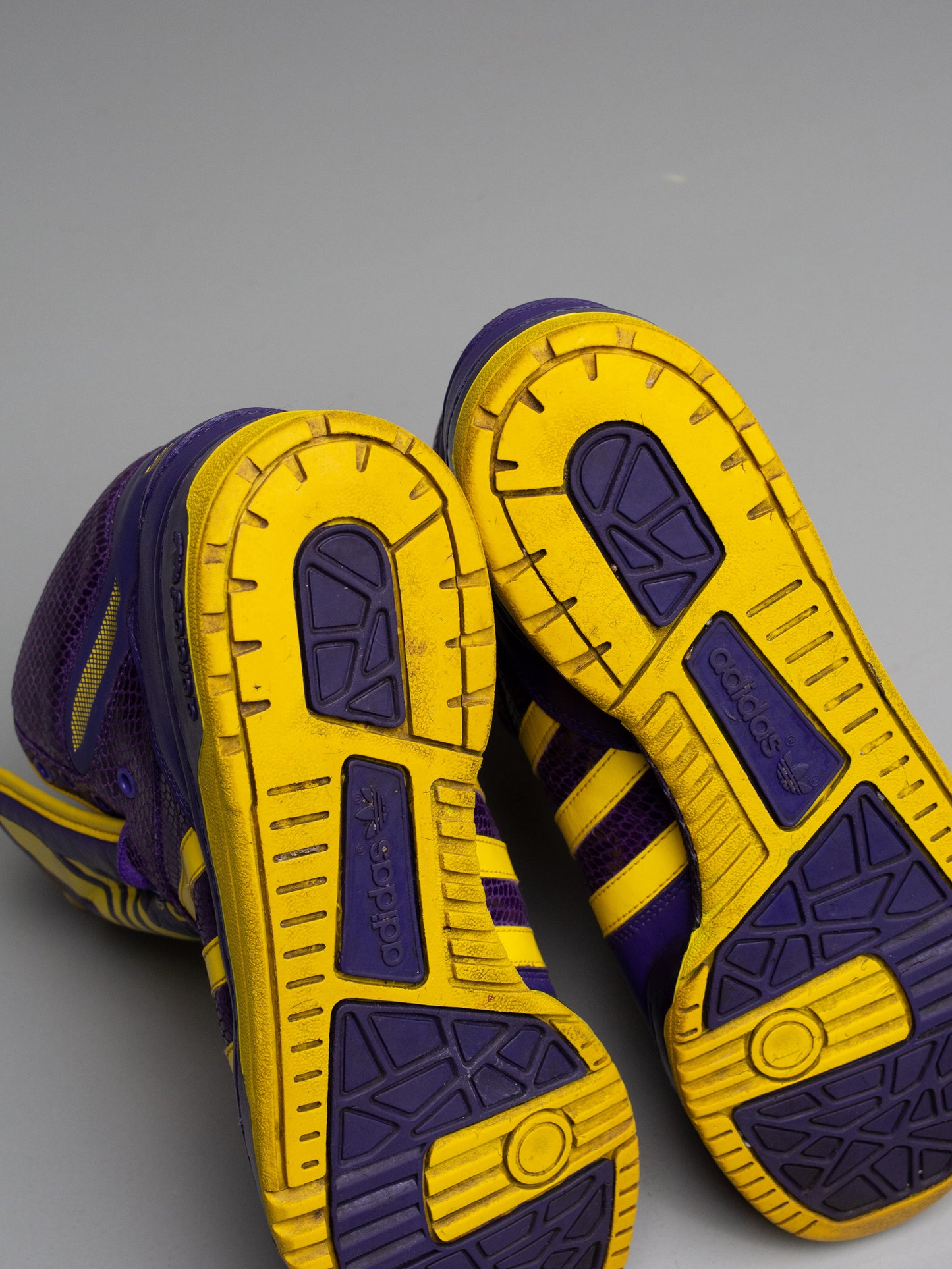 adidas Originals by Jeremy Scott S/S 2009 JS Logo (purple/yellow) - size 41 1/3