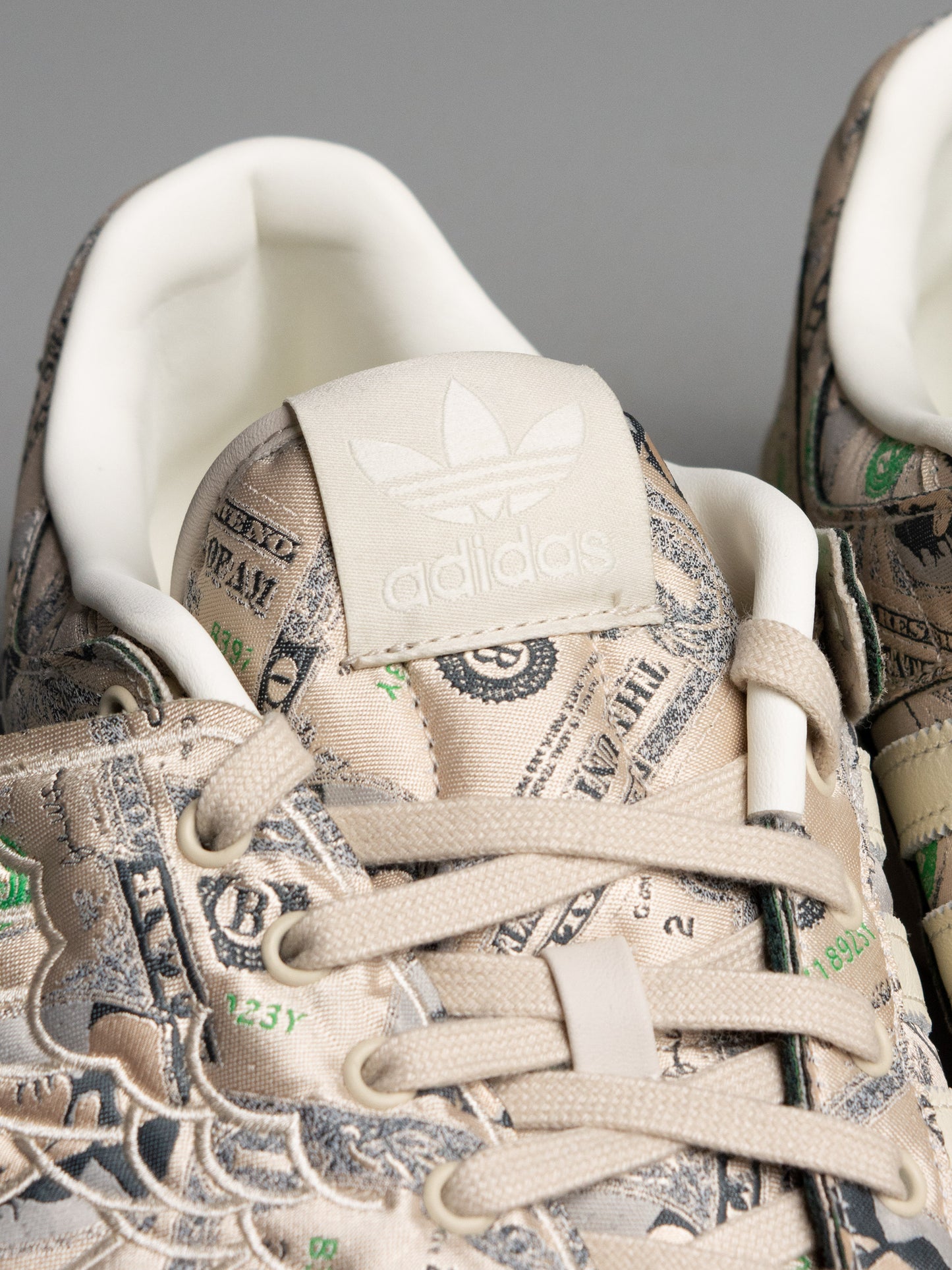 adidas Originals by Jeremy Scott 2021 JS Forum Money Lo - size 45 1/3