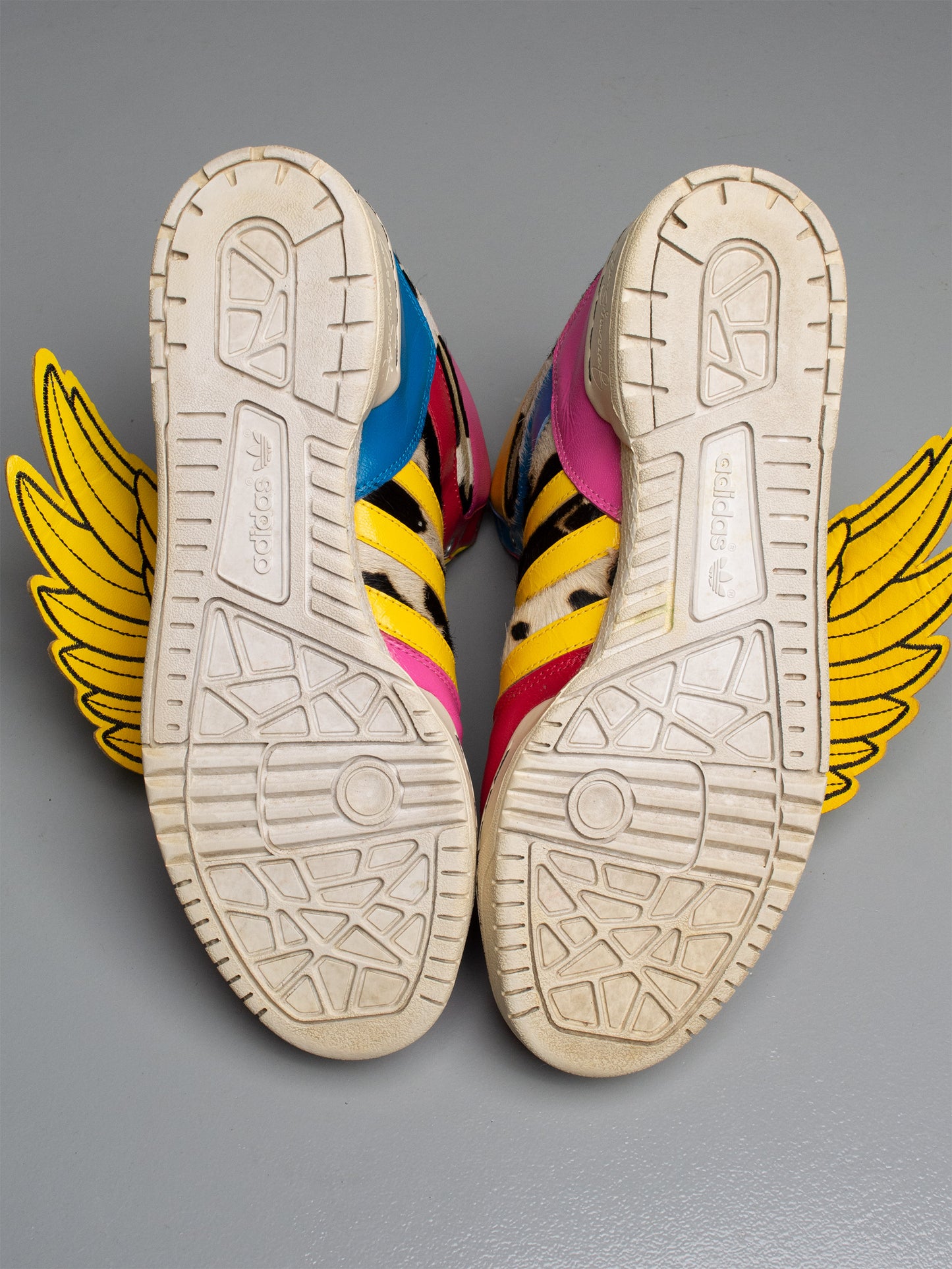 adidas Originals by Jeremy Scott X 2NE1 S/S 2012 JS Wings - size 44 2/3