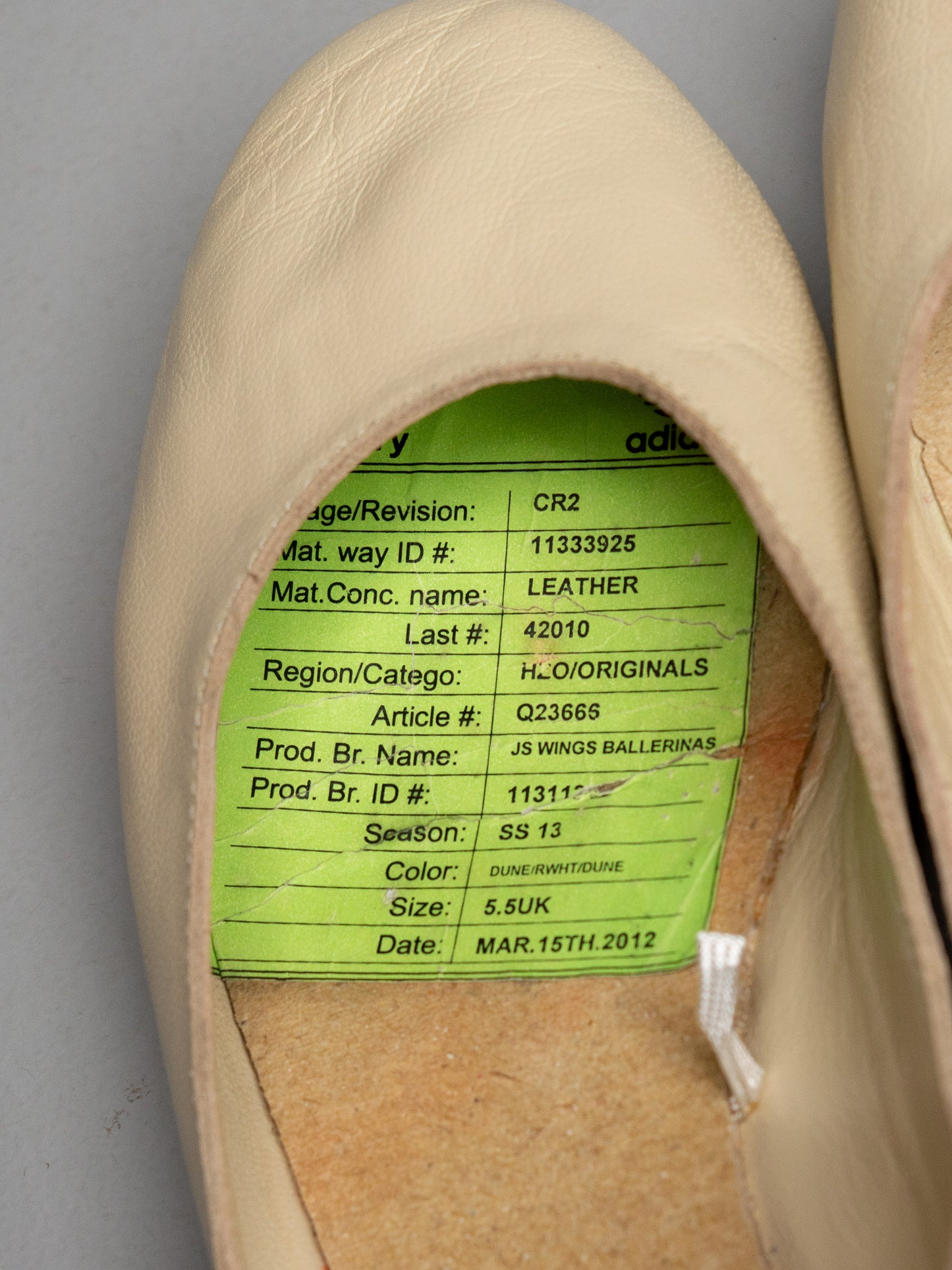 (factory sample) adidas Originals by Jeremy Scott S/S 2013 JS Wings Ballerinas (beige) - size 38 2/3