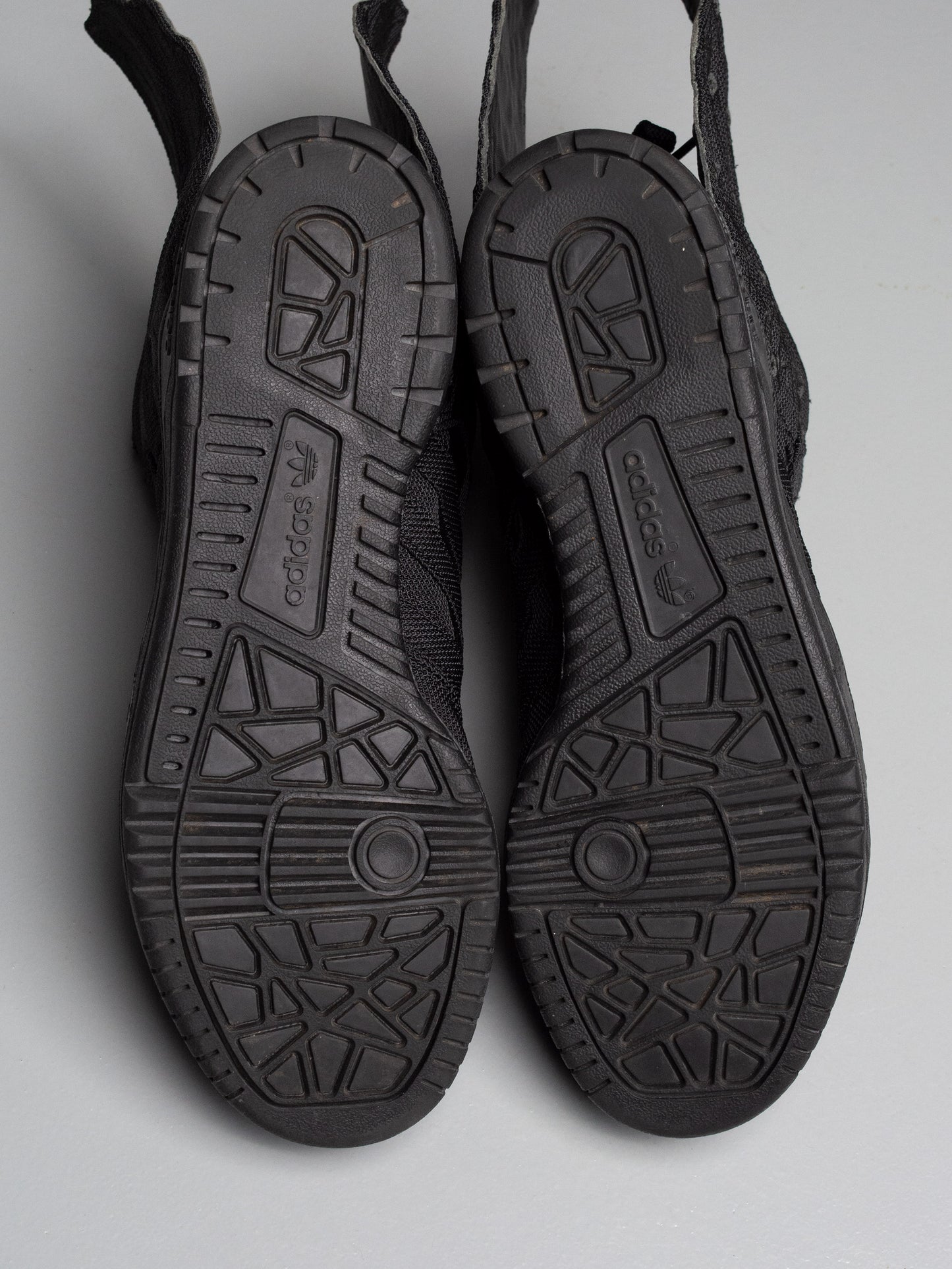 adidas Originals by Jeremy Scott X A$AP Rocky 2013 JS Wings 2.0 Black Flag - size 39 1/3