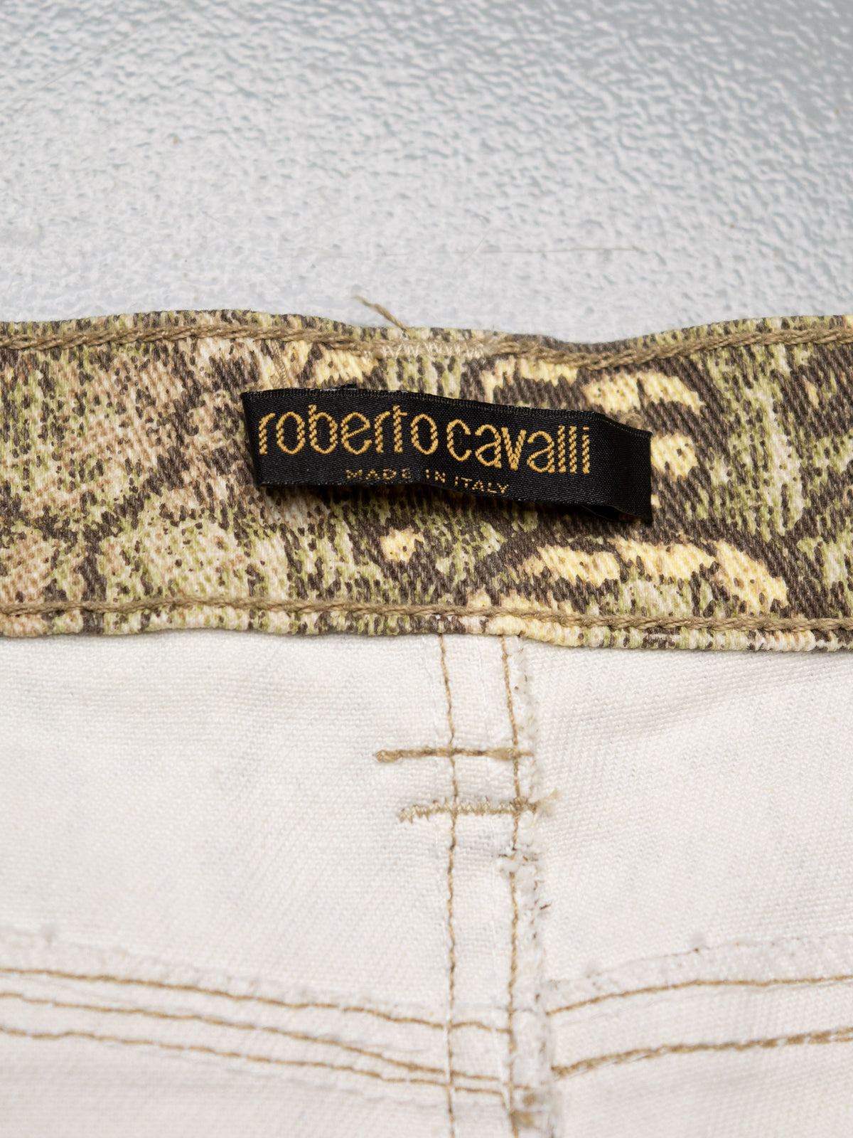 Roberto Cavalli - A/W 2002 - baroque tapestry print flared jeans - women's size S