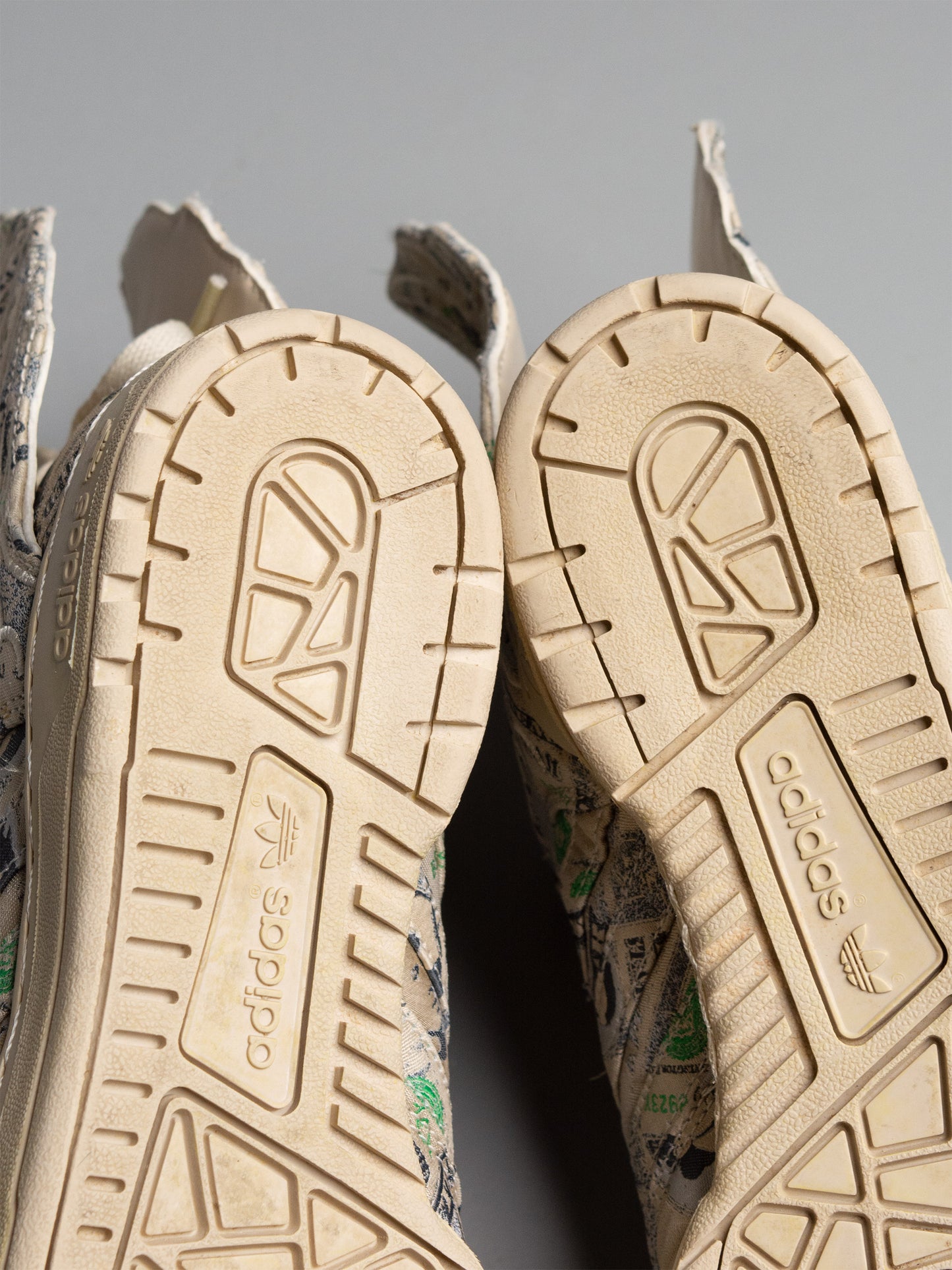 adidas Originals by Jeremy Scott A/W 2013 JS Wings 2.0 Money - size 38