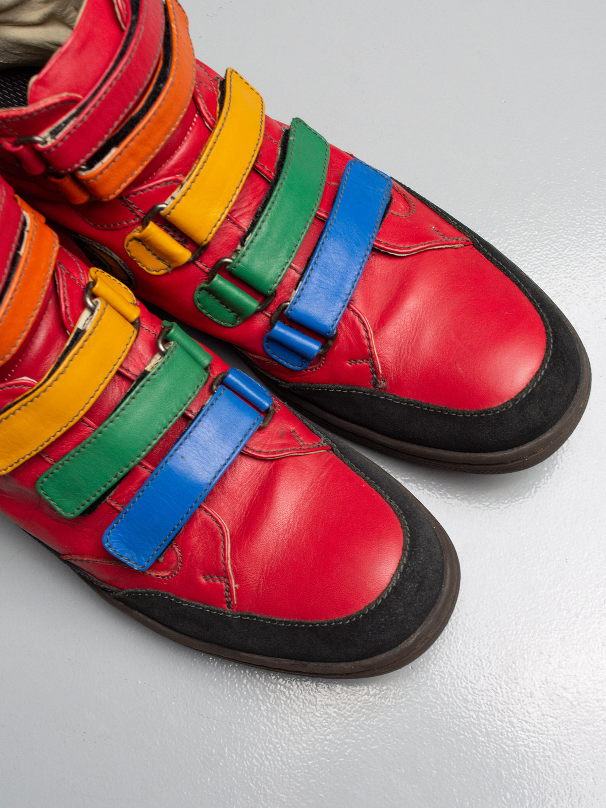 JC/DC by JC de Castelbajac shark sneakers (red)