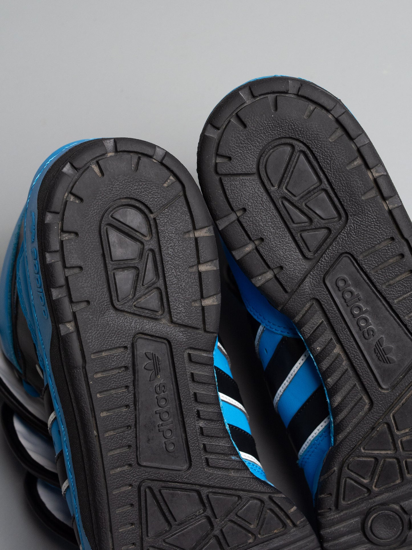 (sample) adidas Originals by Jeremy Scott S/S 2015 JS 3 Tongue (Blue) - size 42 2/3