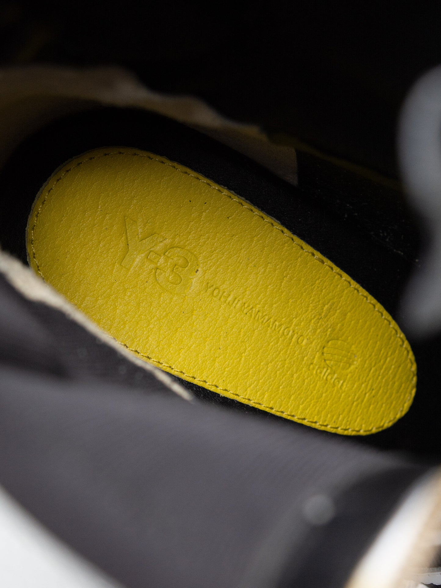Y-3 S/S 2012 Oriah (black/white) -  size 38