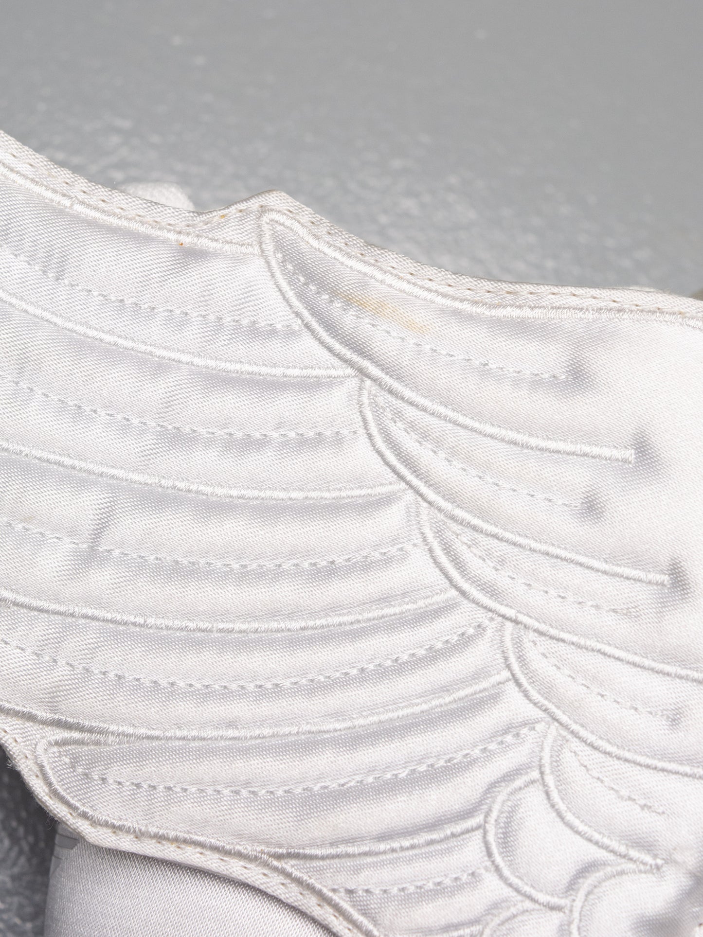 adidas Originals by Jeremy Scott X 2NE1 S/S 2012 JS Wings 2.0 "Satin" - size 43 1/3