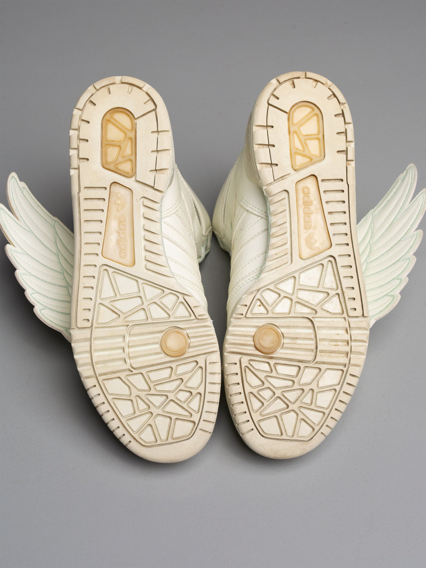 adidas Originals by Jeremy Scott S/S 2011 JS Wings Glow In The Dark - size 38