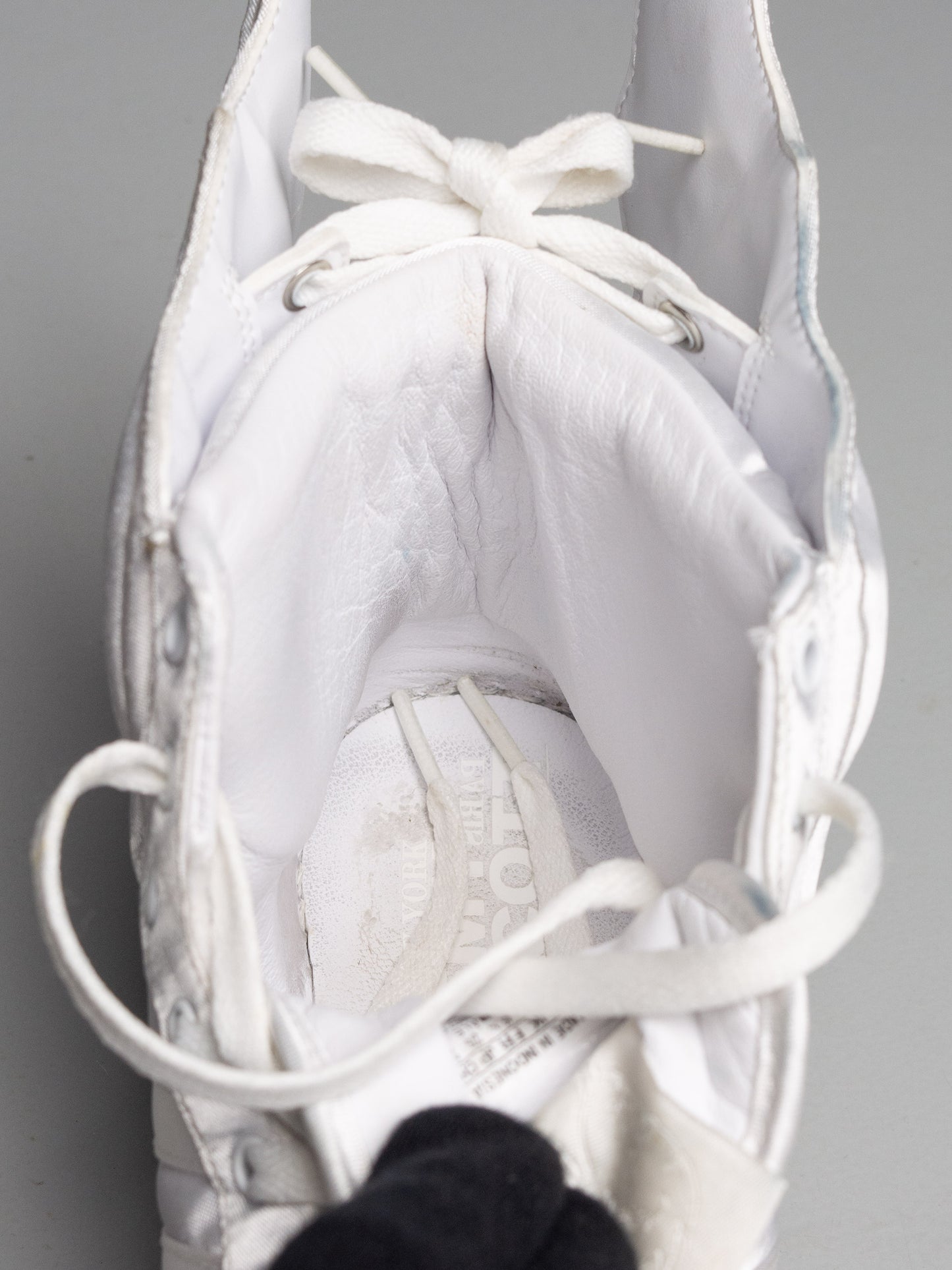 adidas Originals by Jeremy Scott X 2NE1 S/S 2012 JS Wings 2.0 "Satin" - size 43 1/3