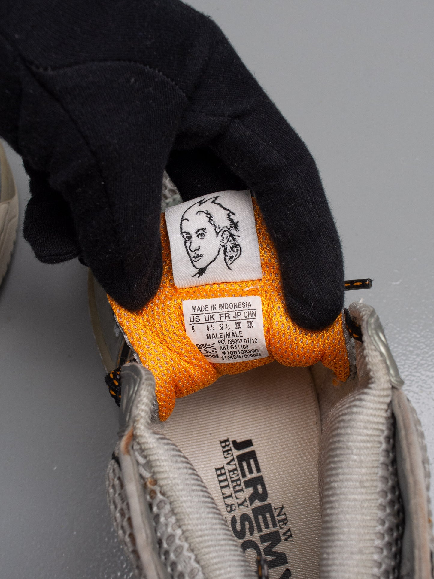 adidas Originals by Jeremy Scott A/W 2012 JS Wings "Mesh" (Metallic Silver) - size 37 1/3