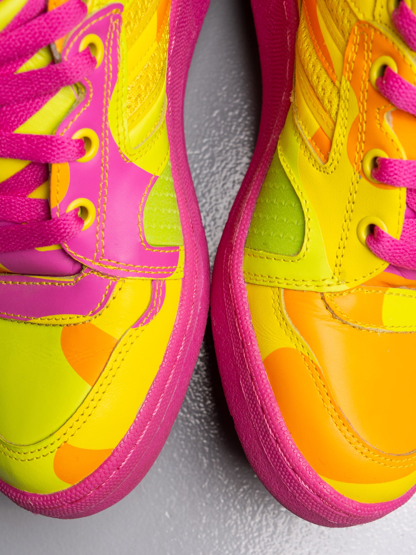 adidas Originals by Jeremy Scott A/W 2013 JS Instinct Hi Neon Camo - size 39 1/3