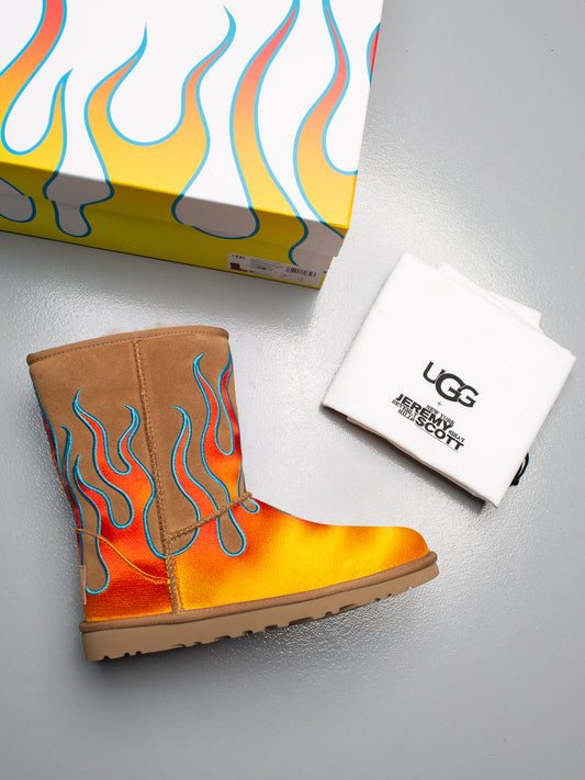 UGG X Jeremy Scott 2025 Classic Short Flames Boot - size 39.5